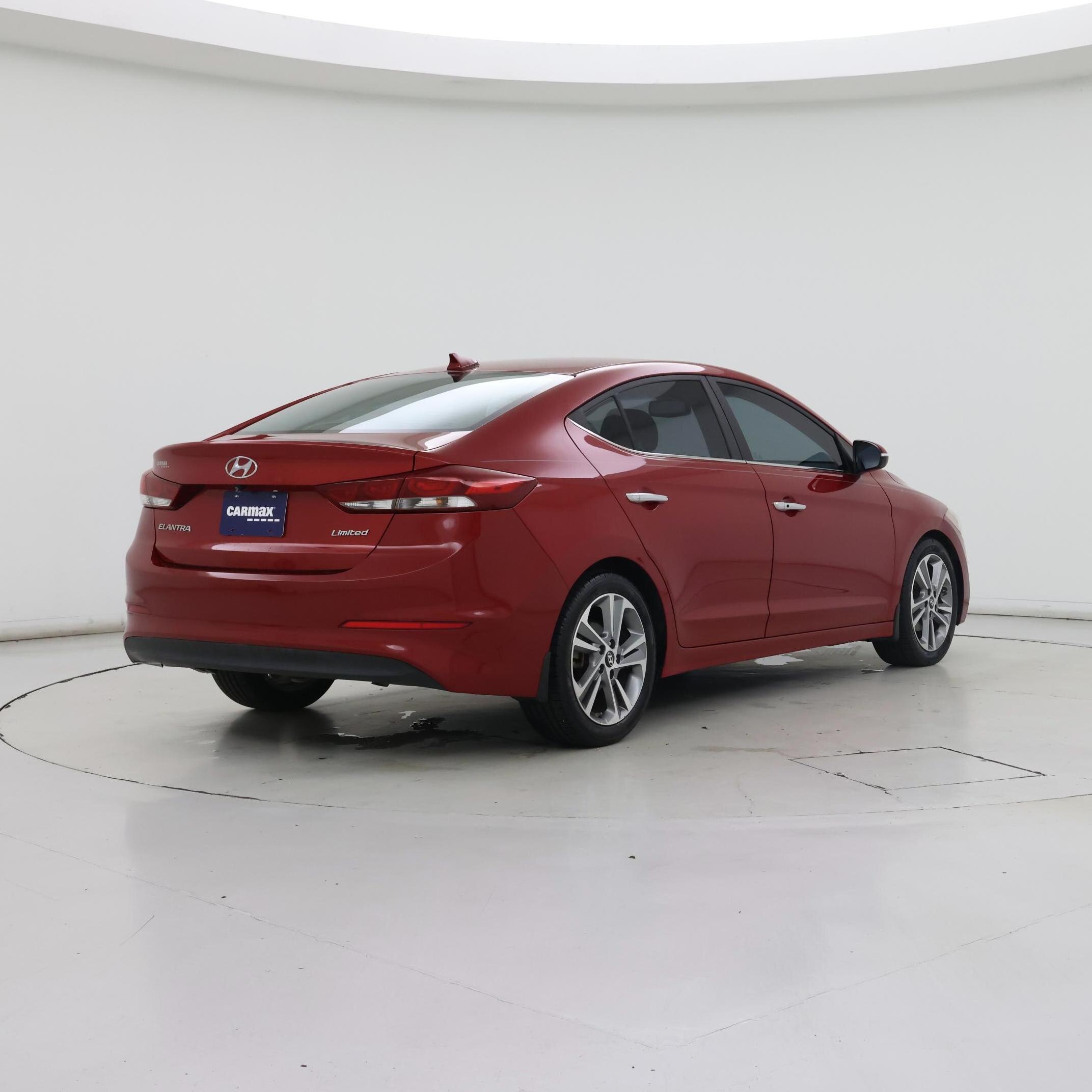 Thumbnail: 2017 Hyundai Elantra - 8