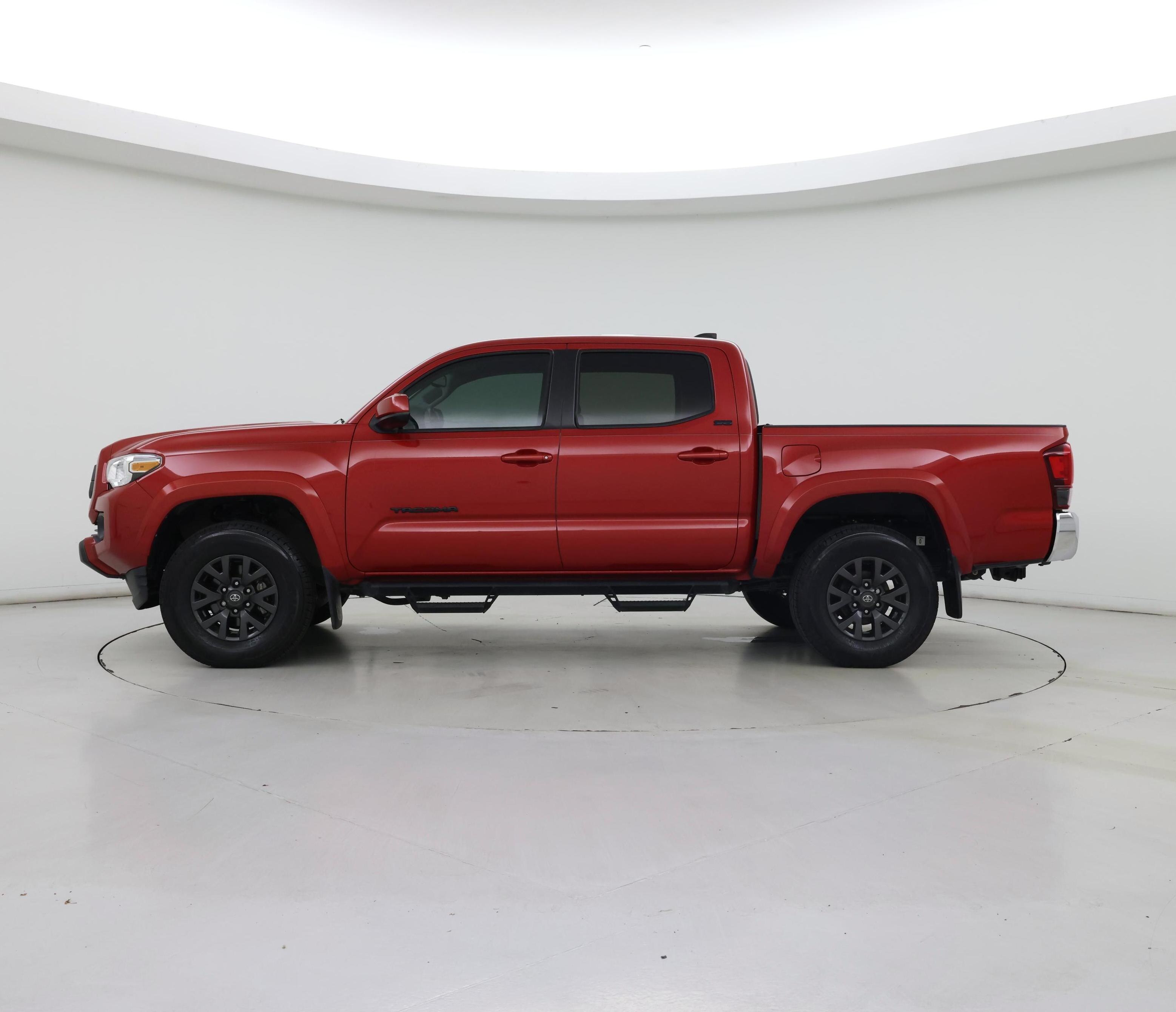 Thumbnail: 2021 Toyota Tacoma - 3