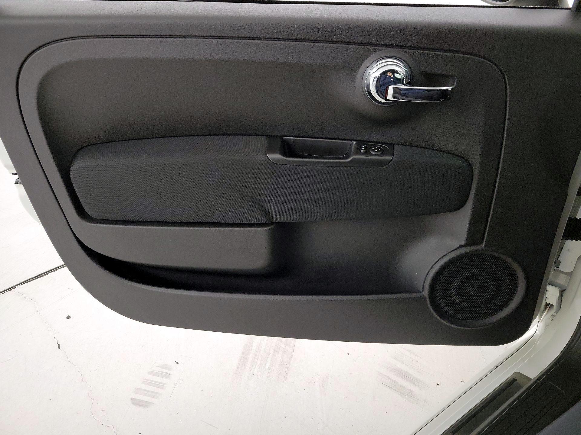 Thumbnail: 2015 Fiat 500 - 12
