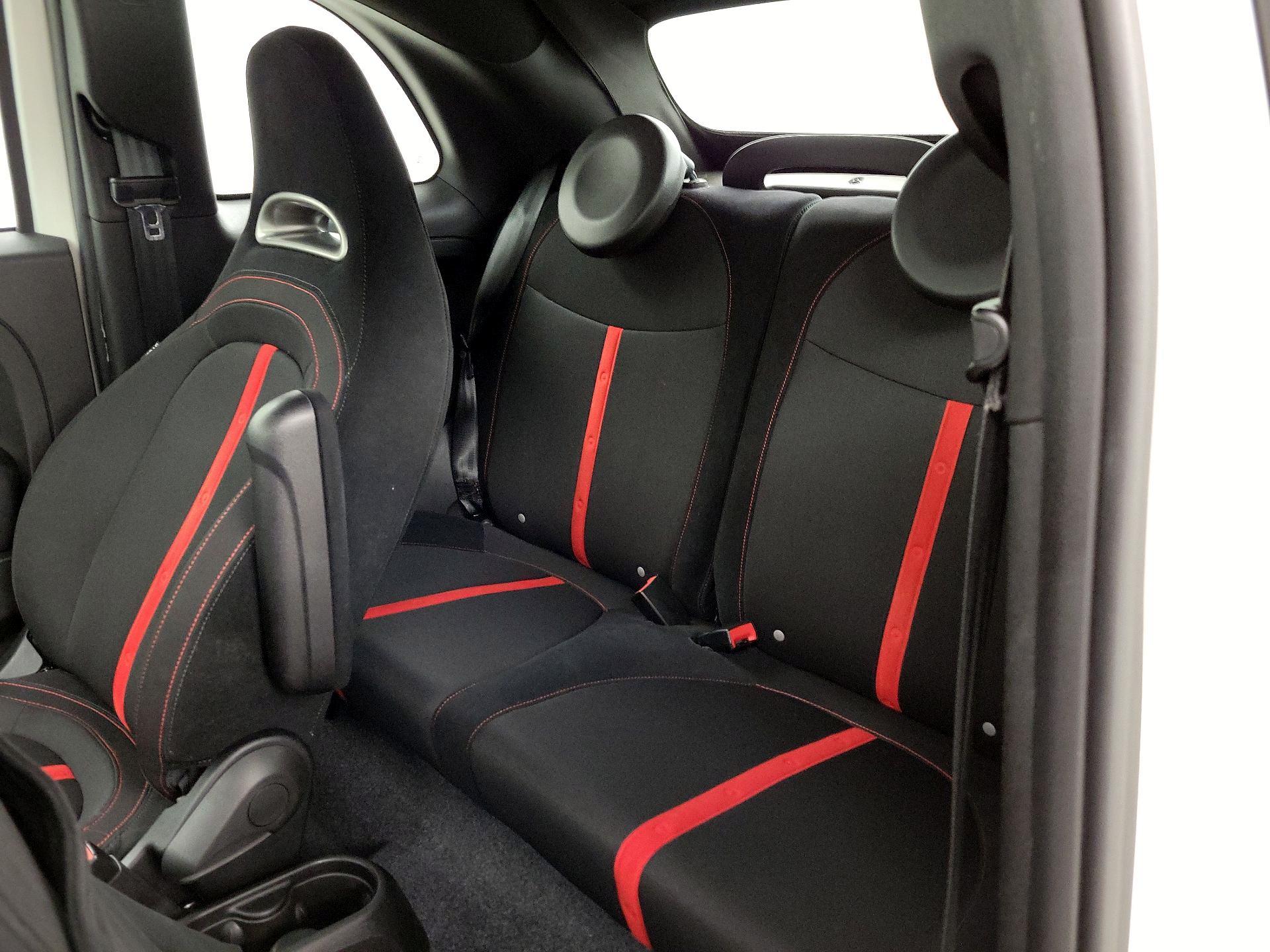 Thumbnail: 2015 Fiat 500 - 16
