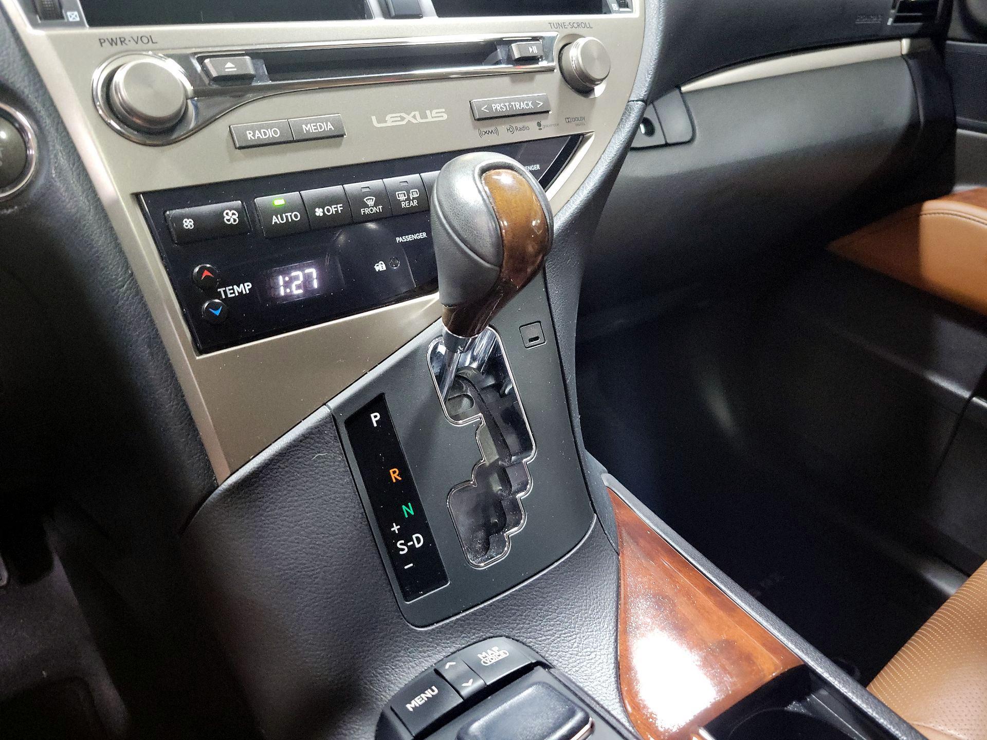 Thumbnail: 2015 Lexus RX - 17