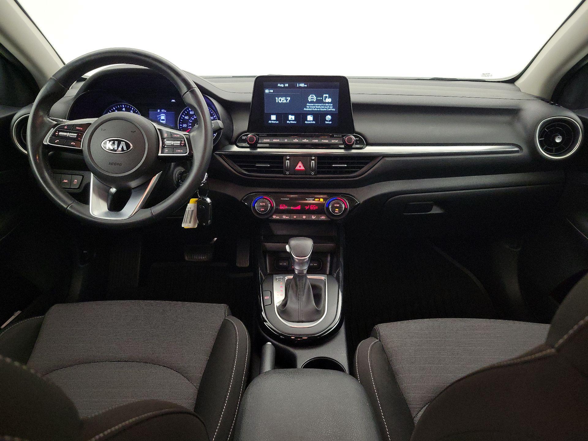 Thumbnail: 2019 Kia Forte - 9