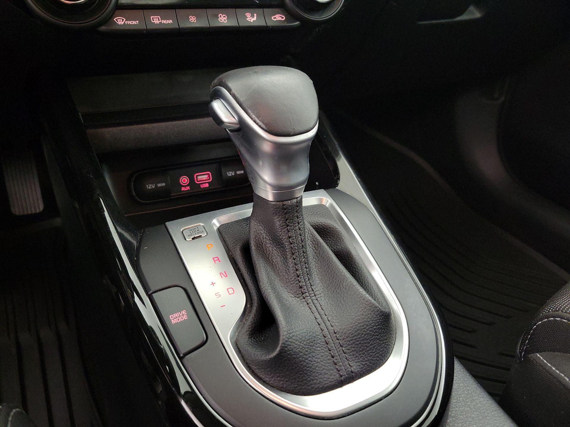 Thumbnail: 2019 Kia Forte - 17