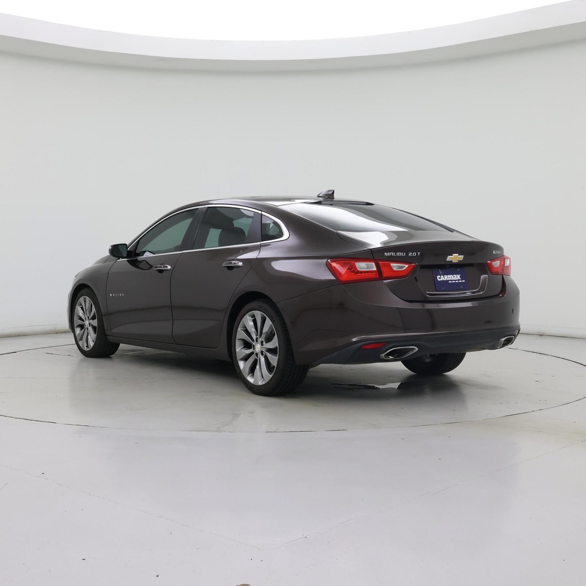 Thumbnail: 2016 Chevrolet Malibu - 2