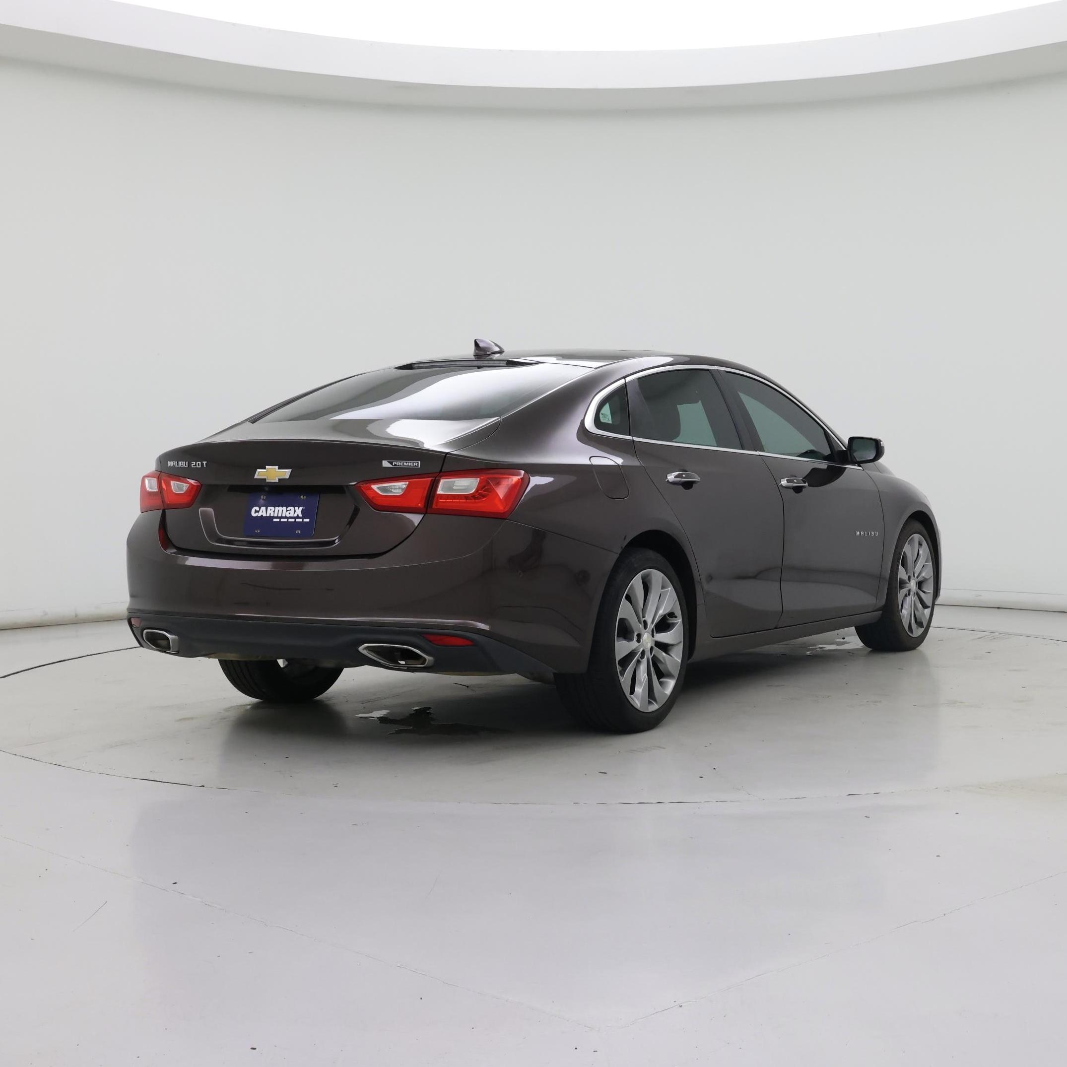 Thumbnail: 2016 Chevrolet Malibu - 8