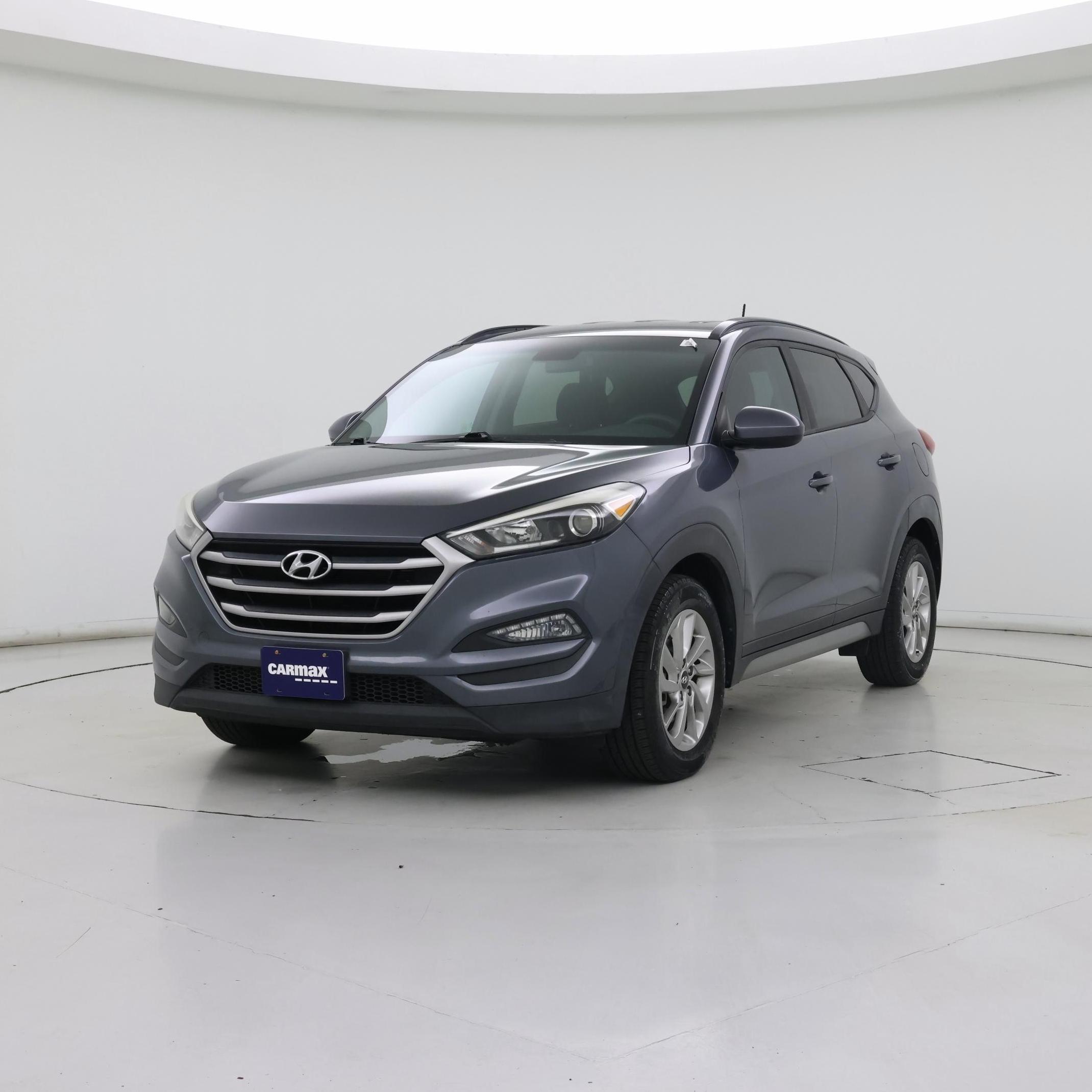 Thumbnail: 2017 Hyundai Tucson - 4