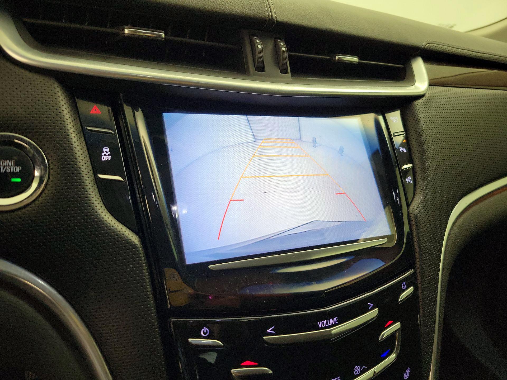 Thumbnail: 2017 Cadillac XTS - 14