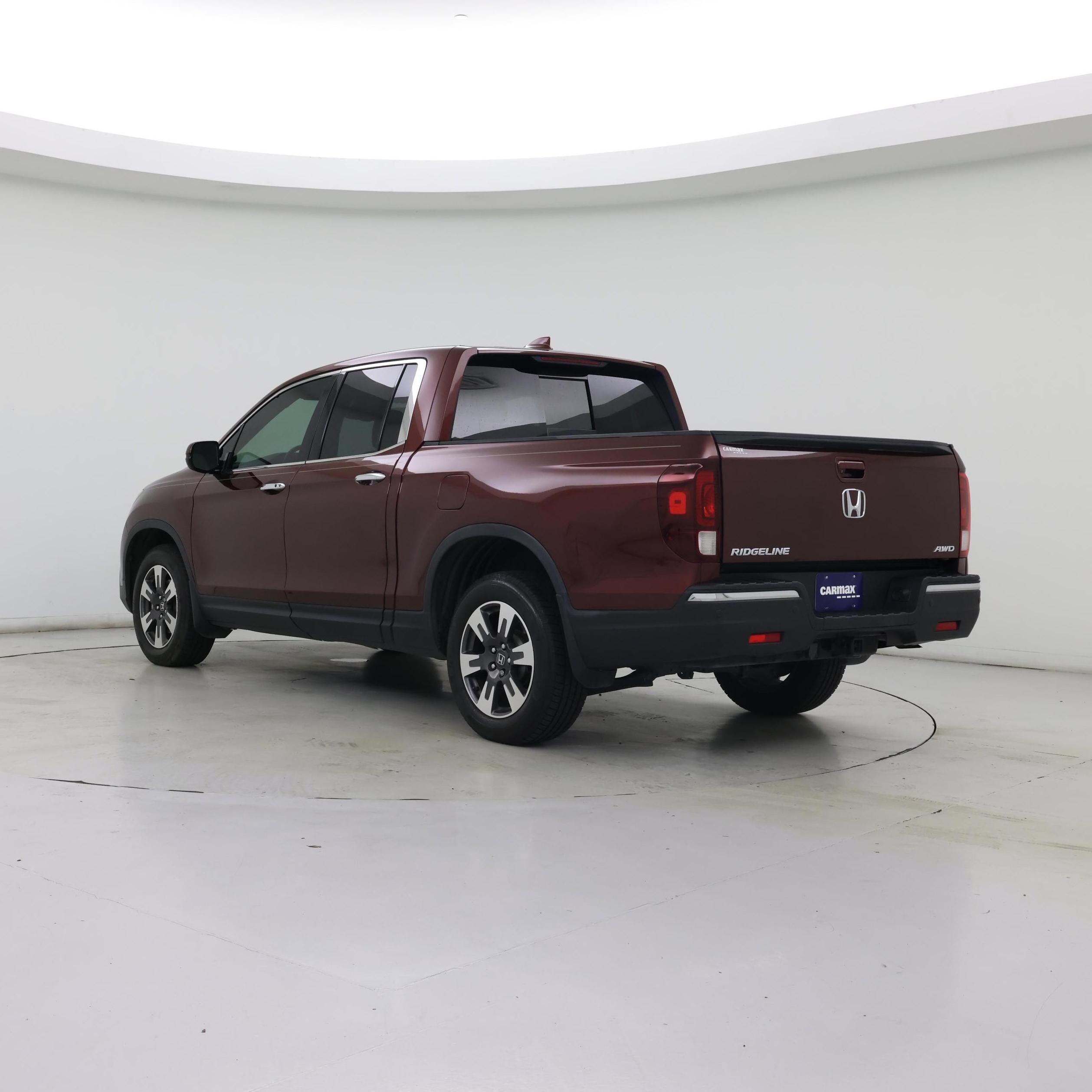 Thumbnail: 2017 Honda Ridgeline - 2