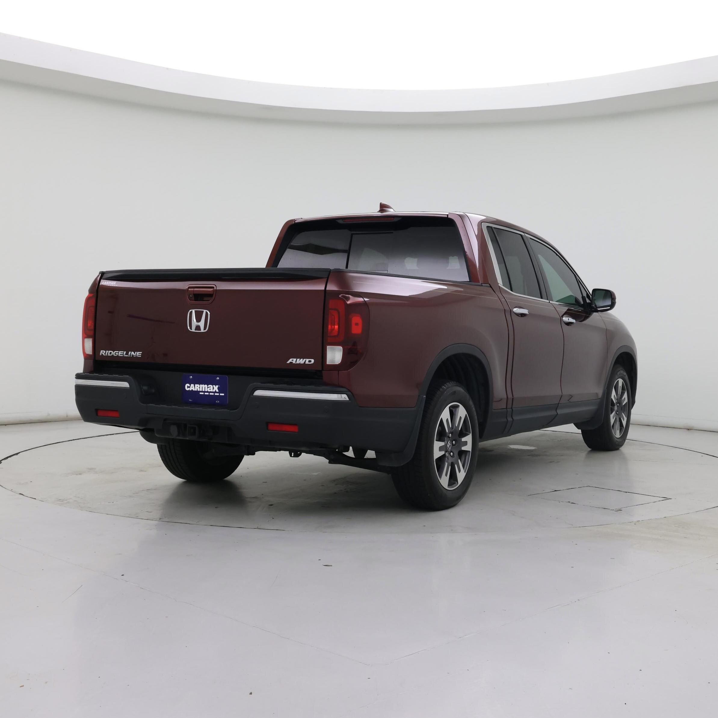 Thumbnail: 2017 Honda Ridgeline - 8
