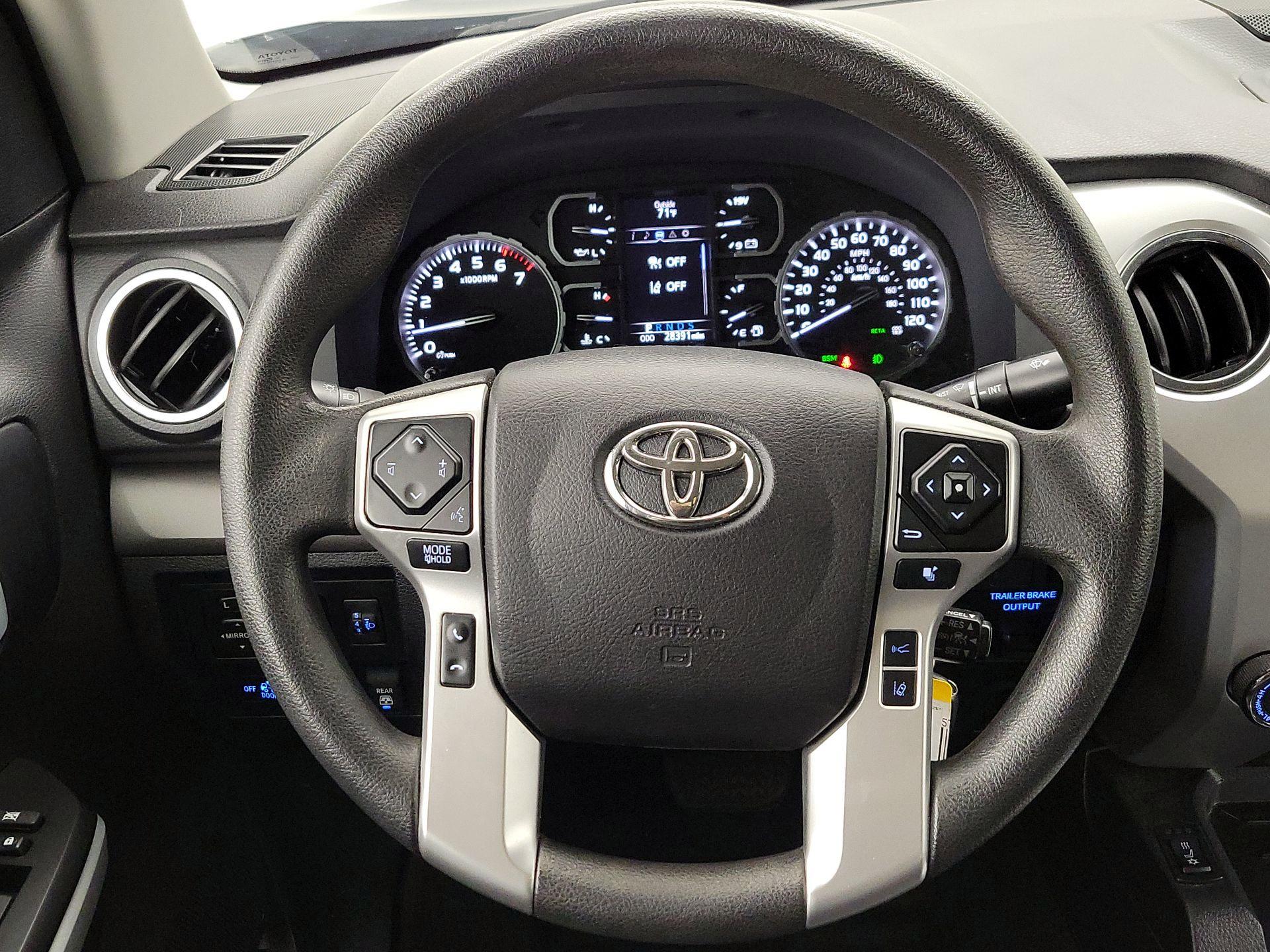 Thumbnail: 2021 Toyota Tundra - 10