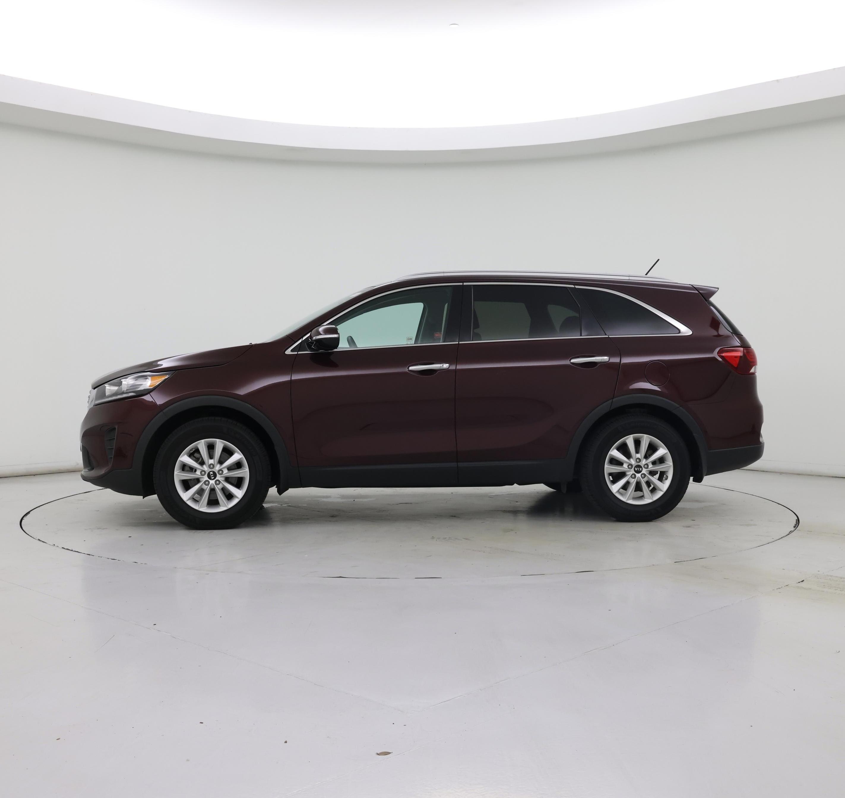 Thumbnail: 2020 Kia Sorento - 3