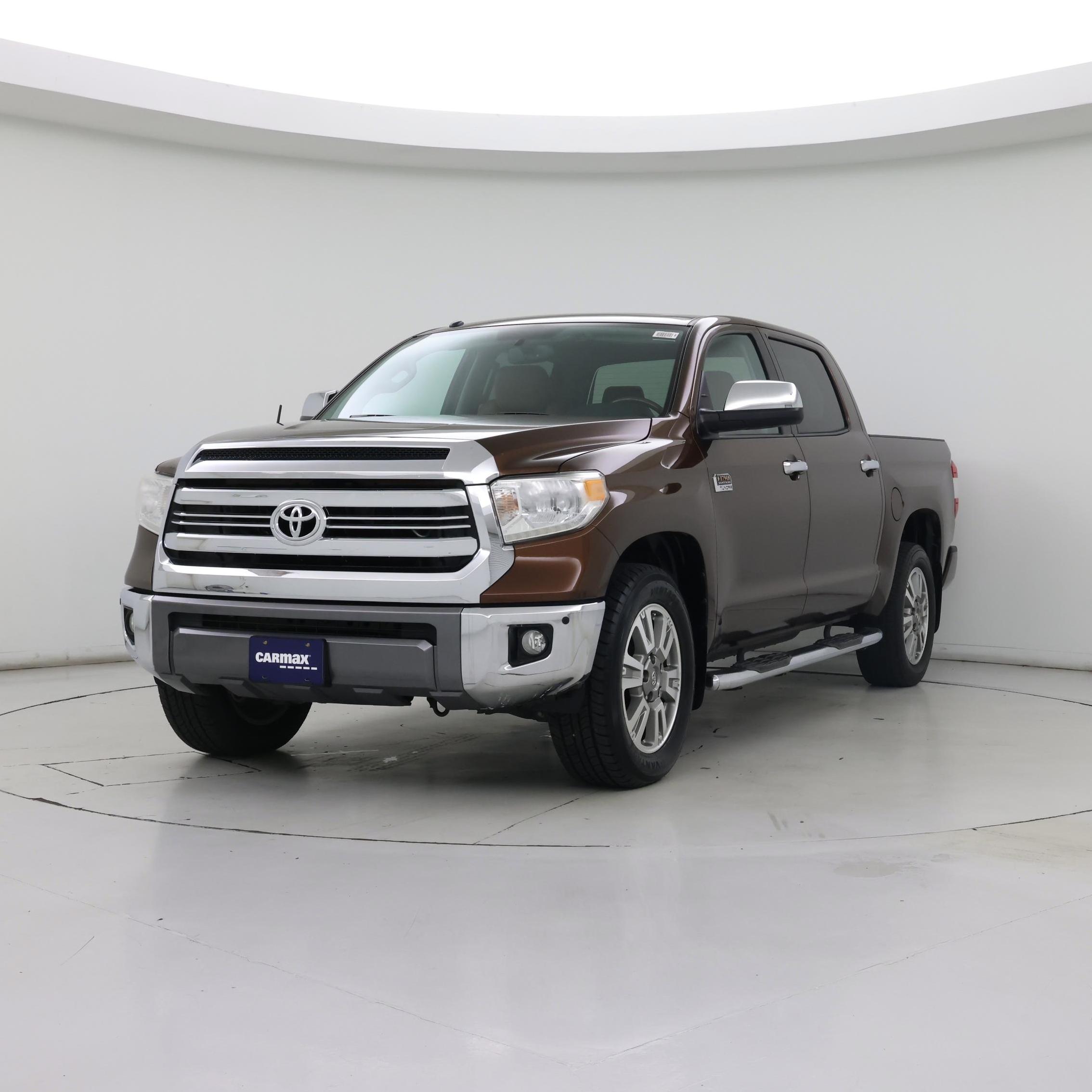 Thumbnail: 2017 Toyota Tundra - 4