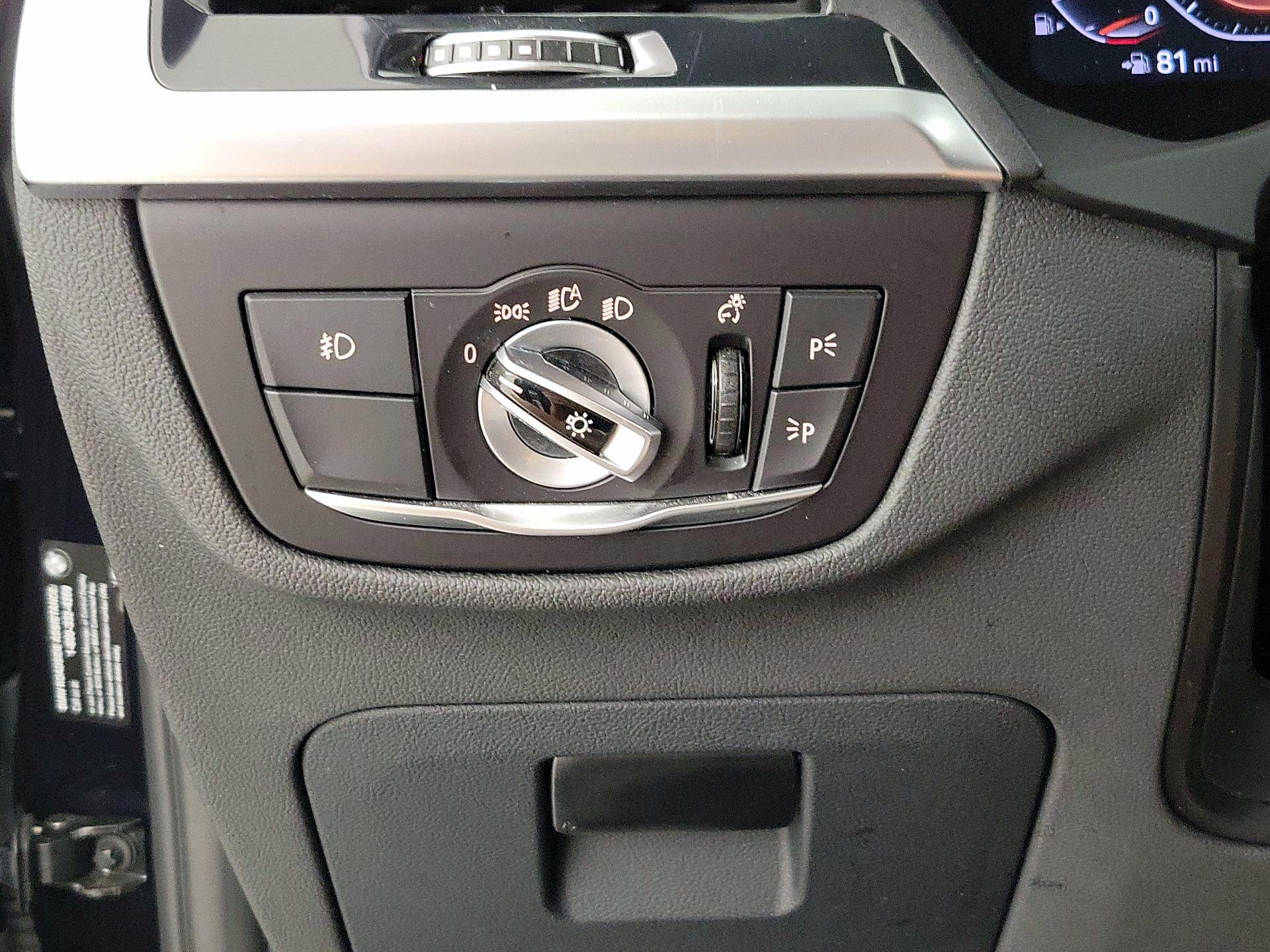 Thumbnail: 2021 BMW X3 - 13