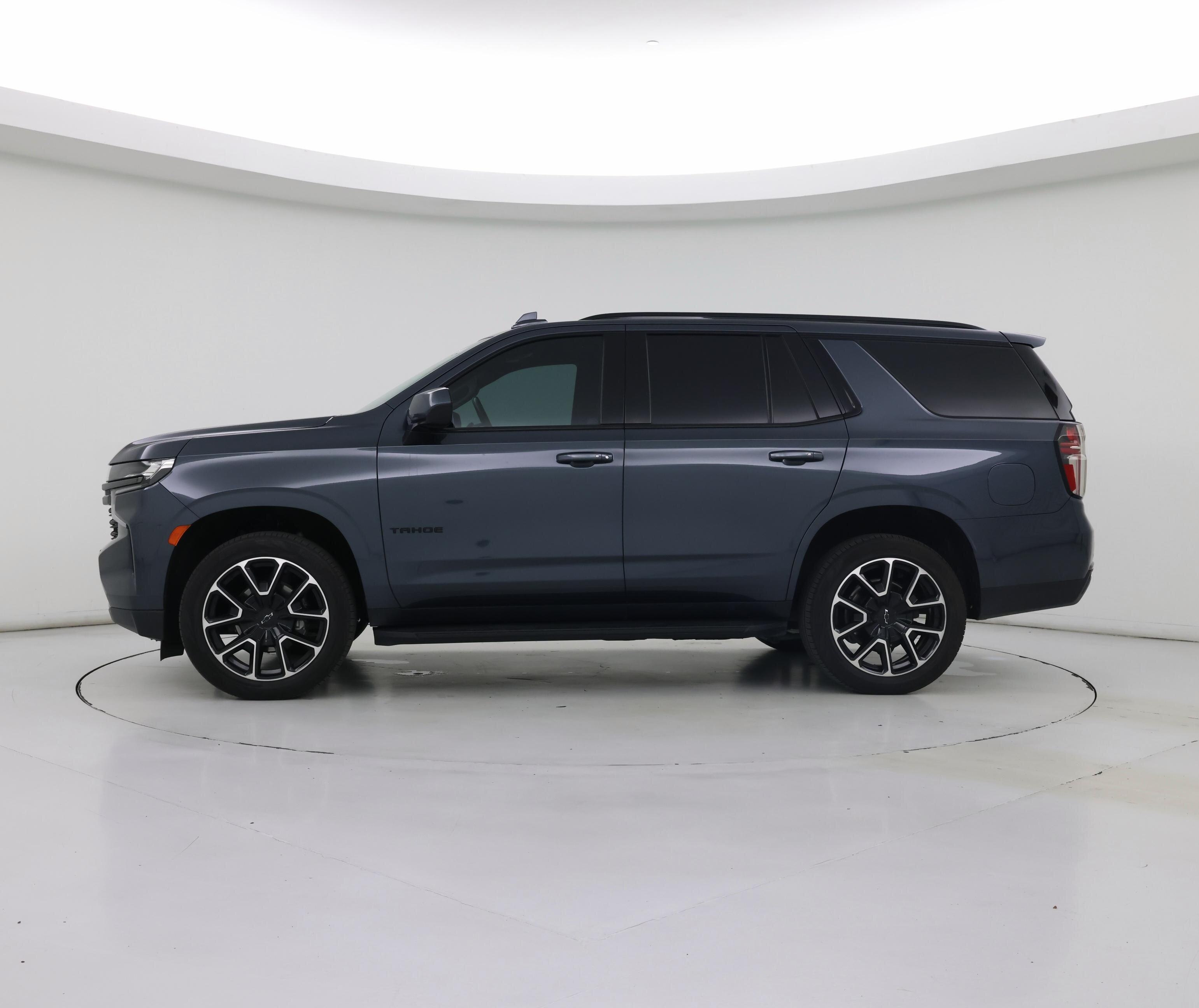 Thumbnail: 2021 Chevrolet Tahoe - 3