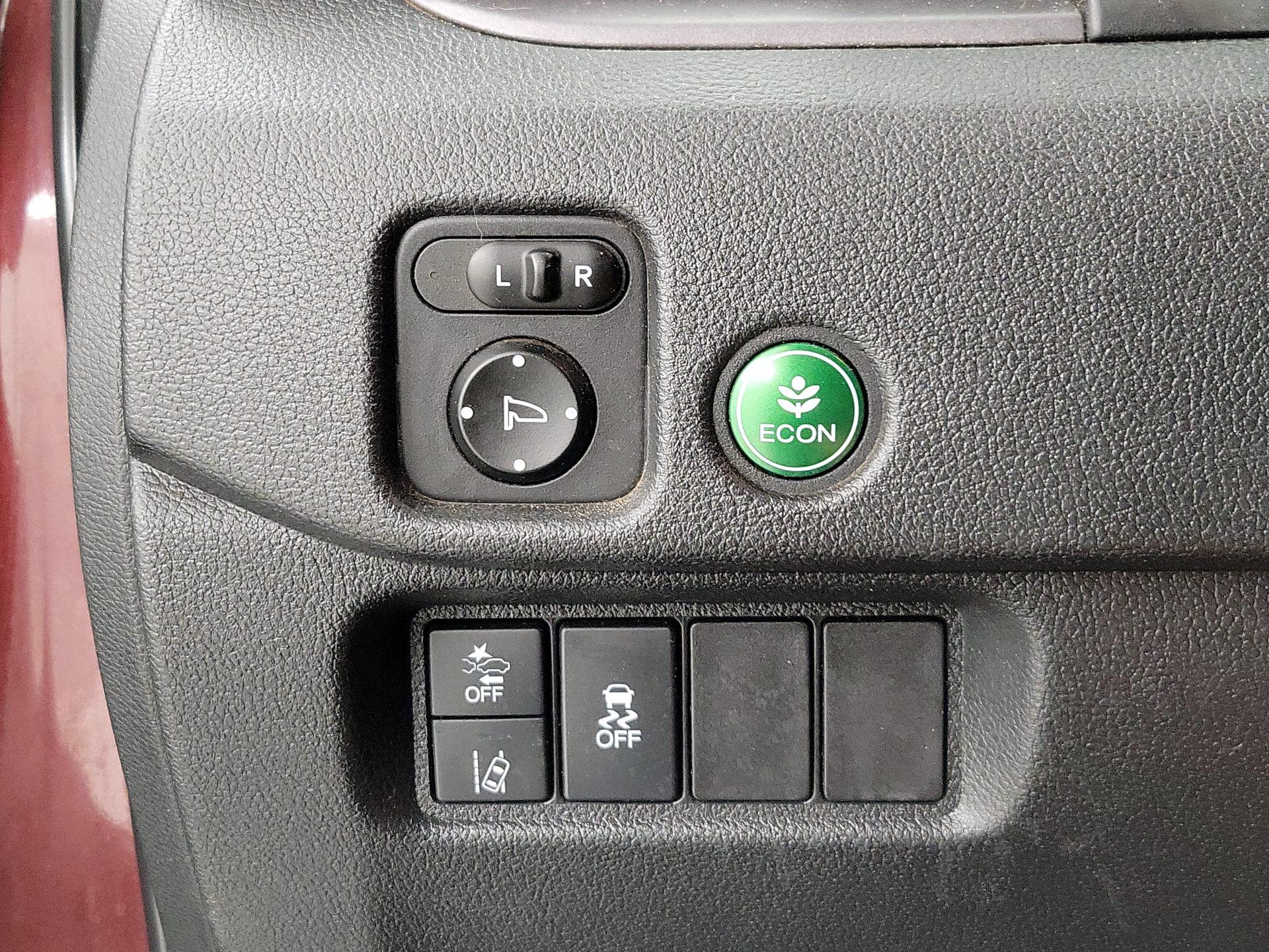 Thumbnail: 2019 Honda Passport - 13