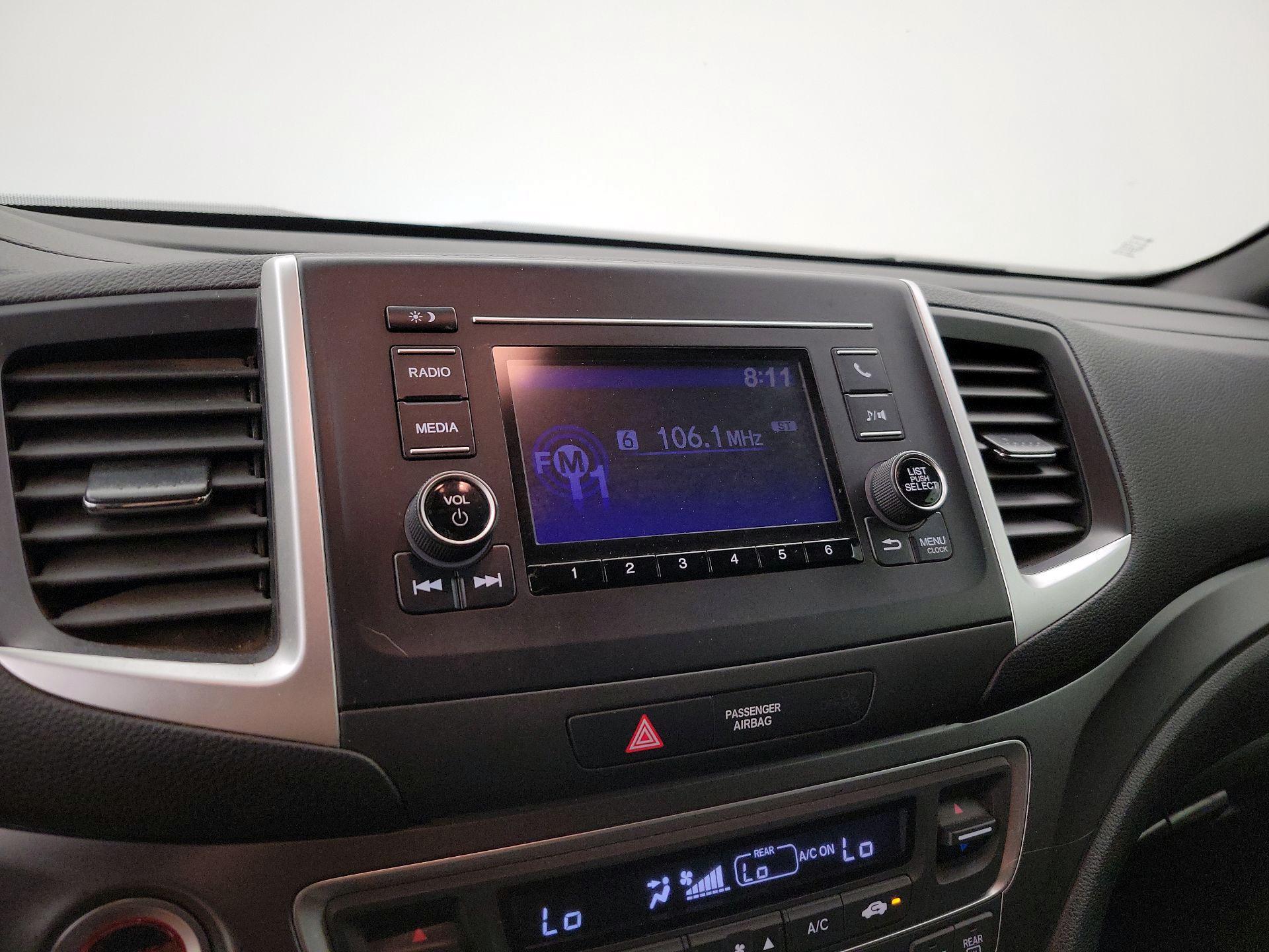 Thumbnail: 2019 Honda Passport - 15