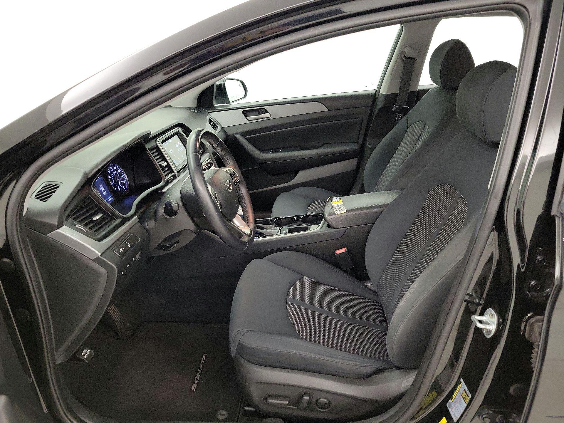 Thumbnail: 2018 Hyundai Sonata - 11