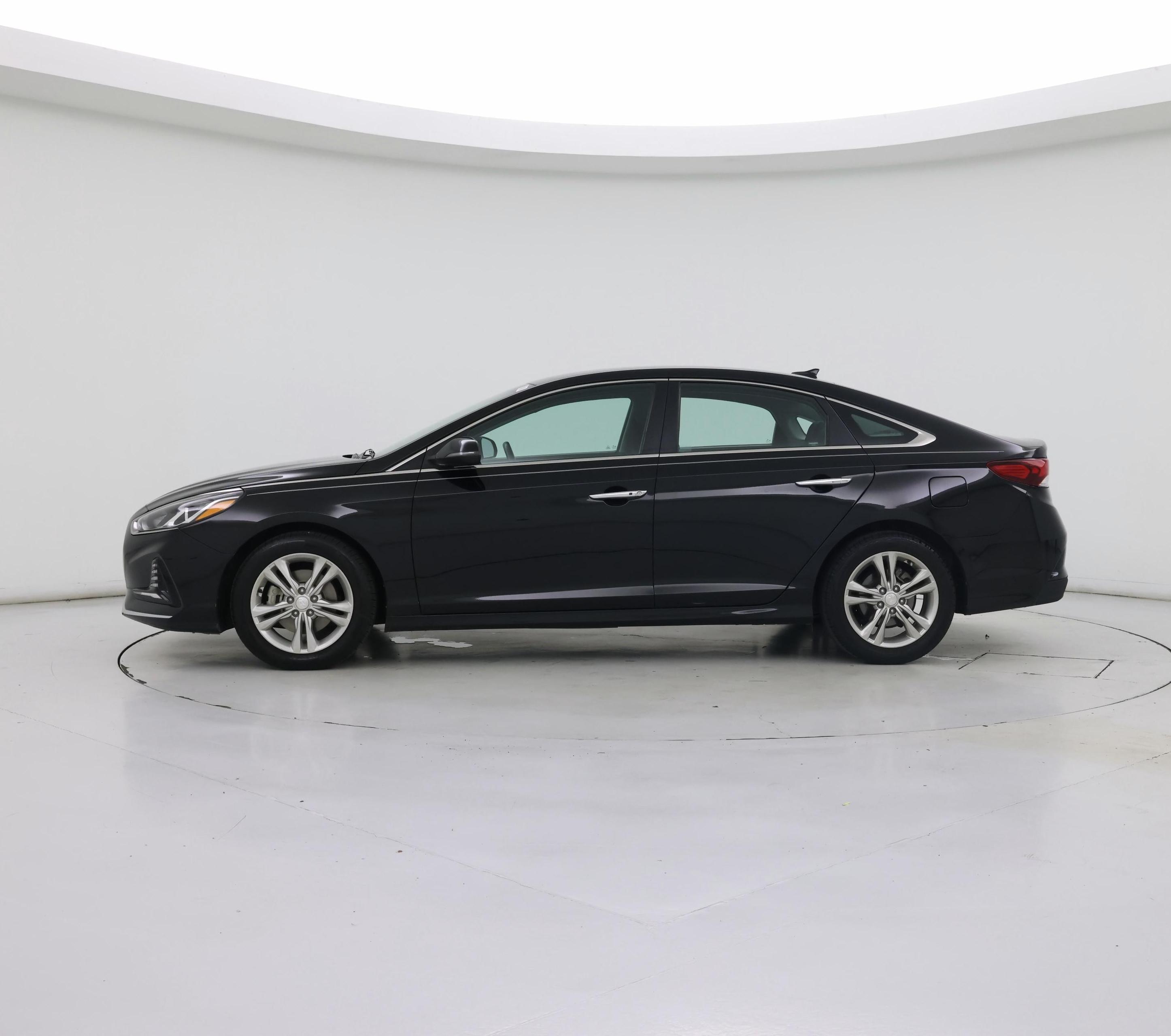 Thumbnail: 2018 Hyundai Sonata - 3