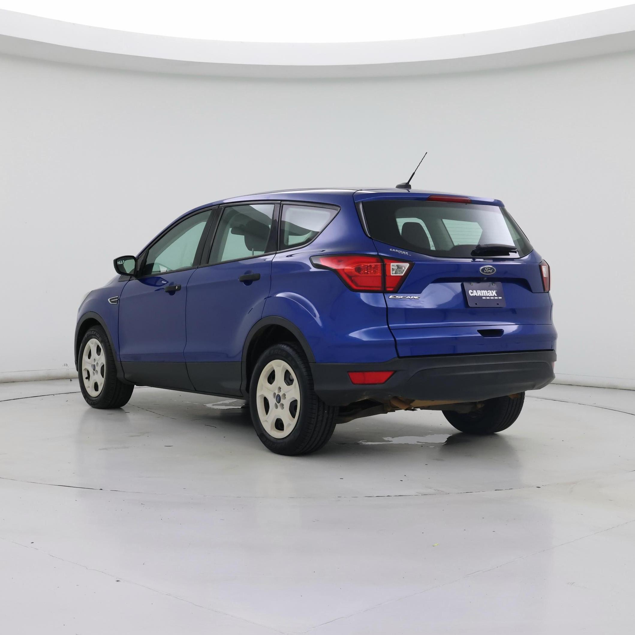 Thumbnail: 2019 Ford Escape - 2