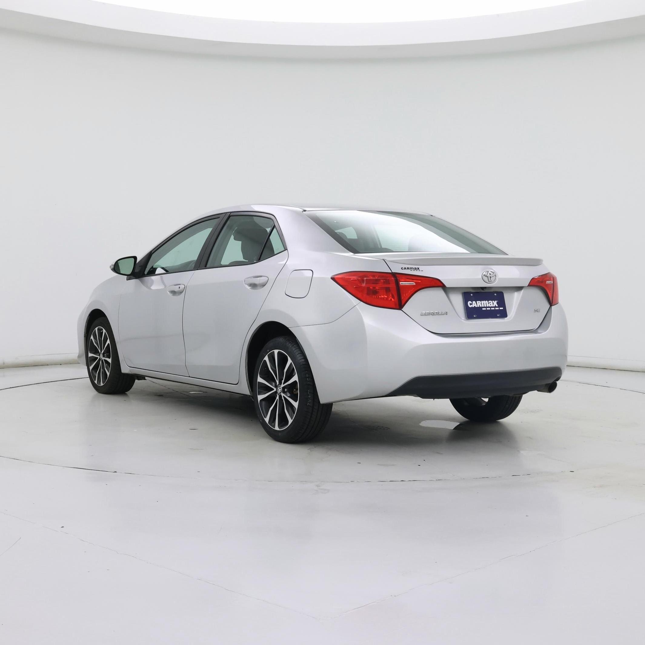 Thumbnail: 2017 Toyota Corolla - 2