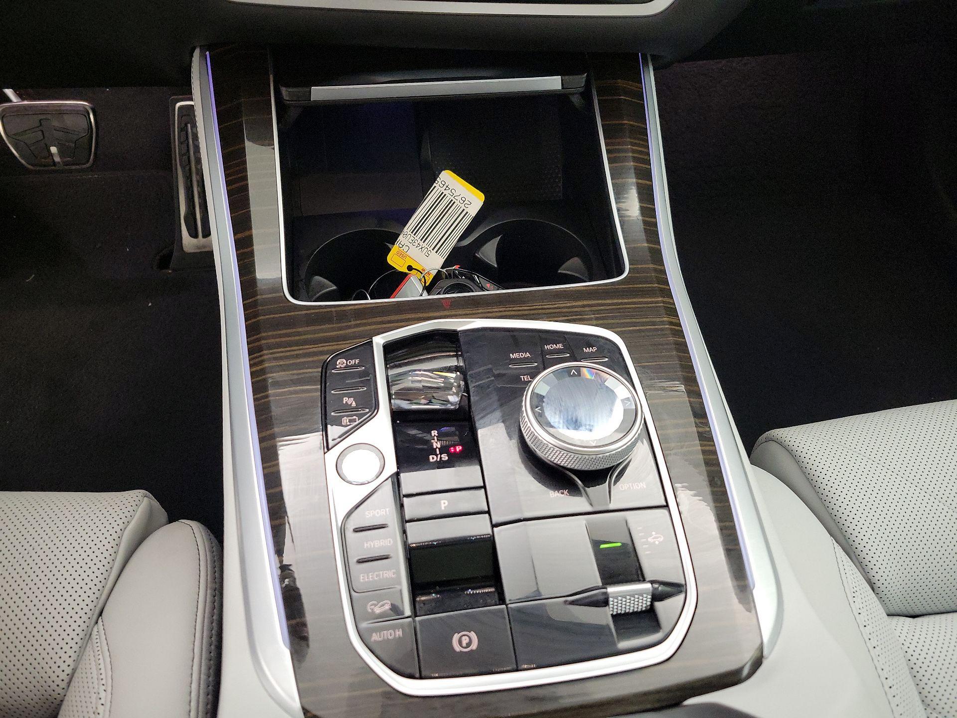 Thumbnail: 2024 BMW X5 - 18
