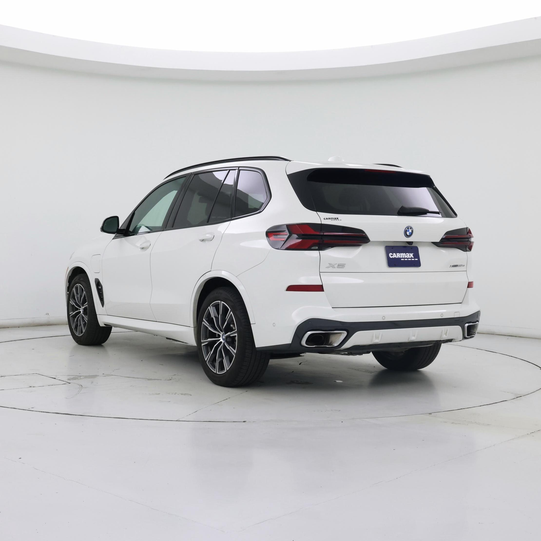 Thumbnail: 2024 BMW X5 - 2