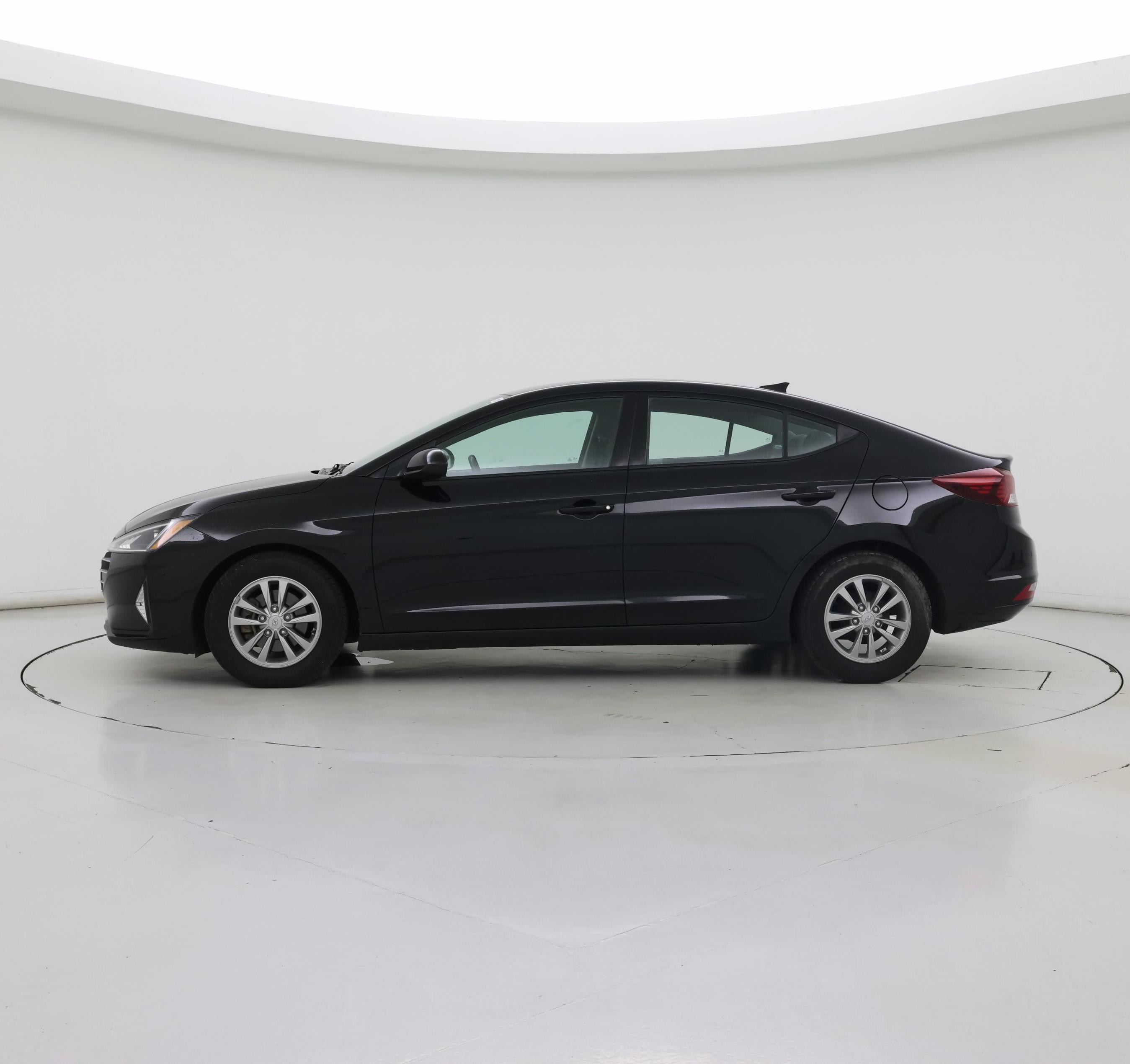 Thumbnail: 2020 Hyundai Elantra - 3
