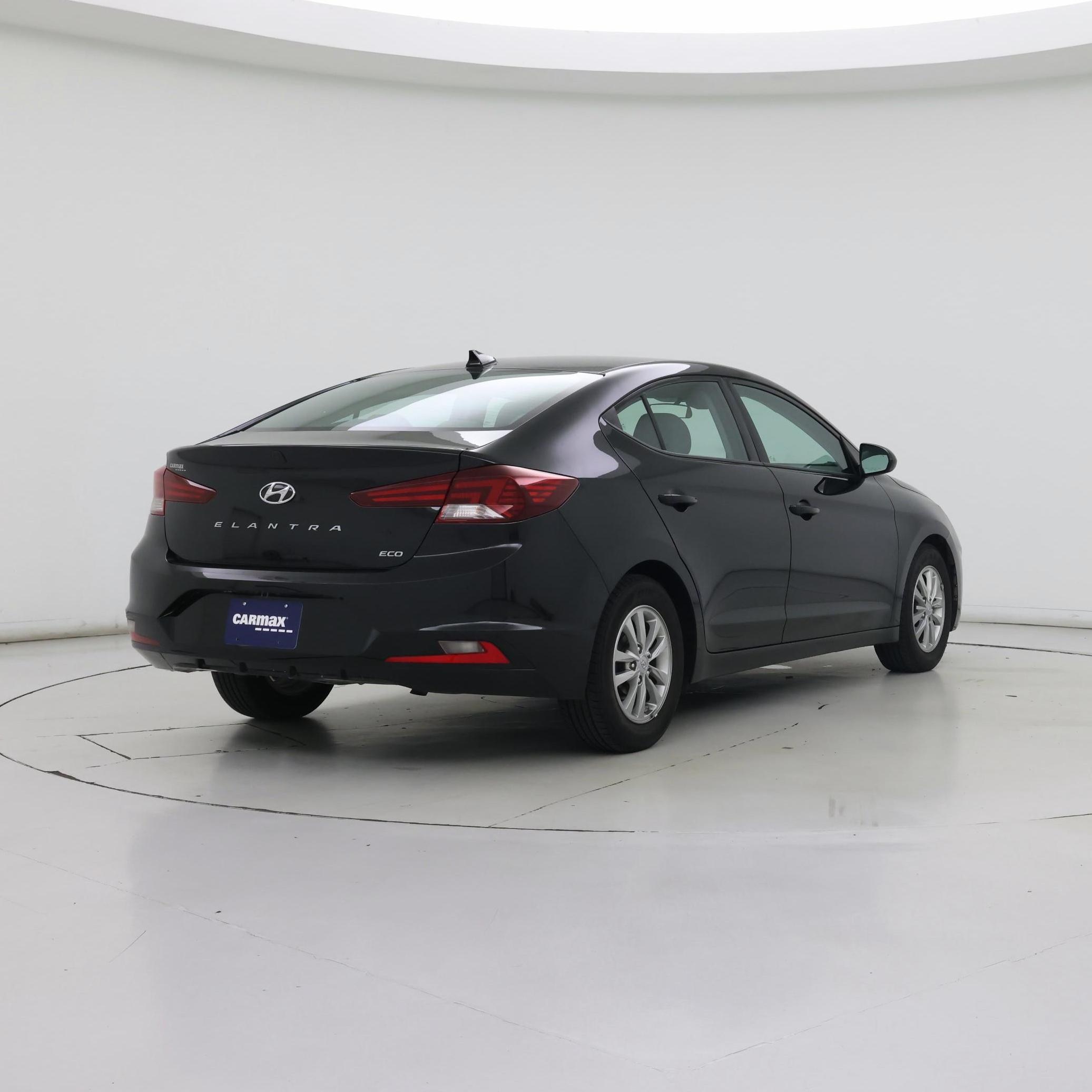 Thumbnail: 2020 Hyundai Elantra - 8