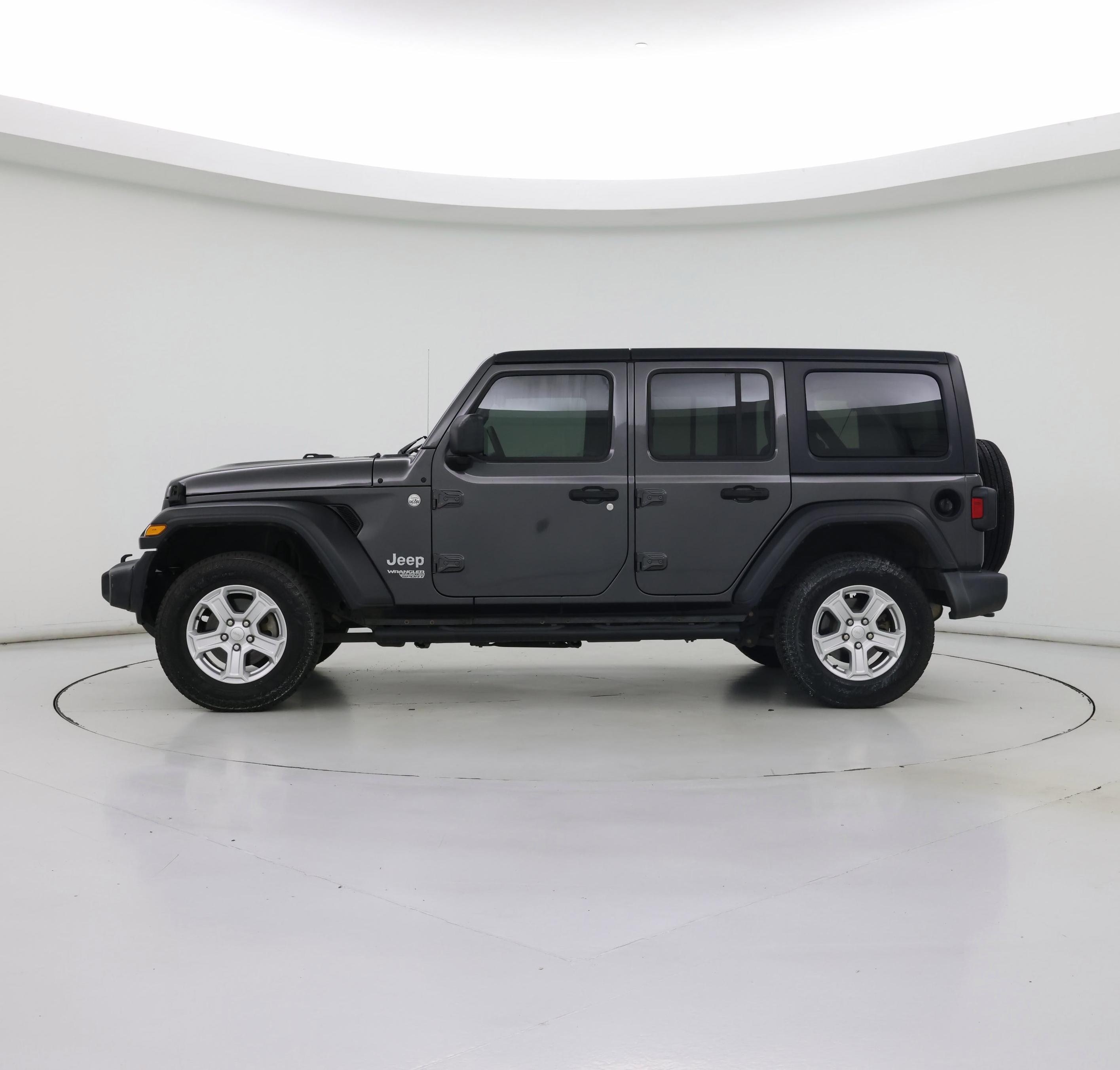 Thumbnail: 2020 Jeep Wrangler - 3
