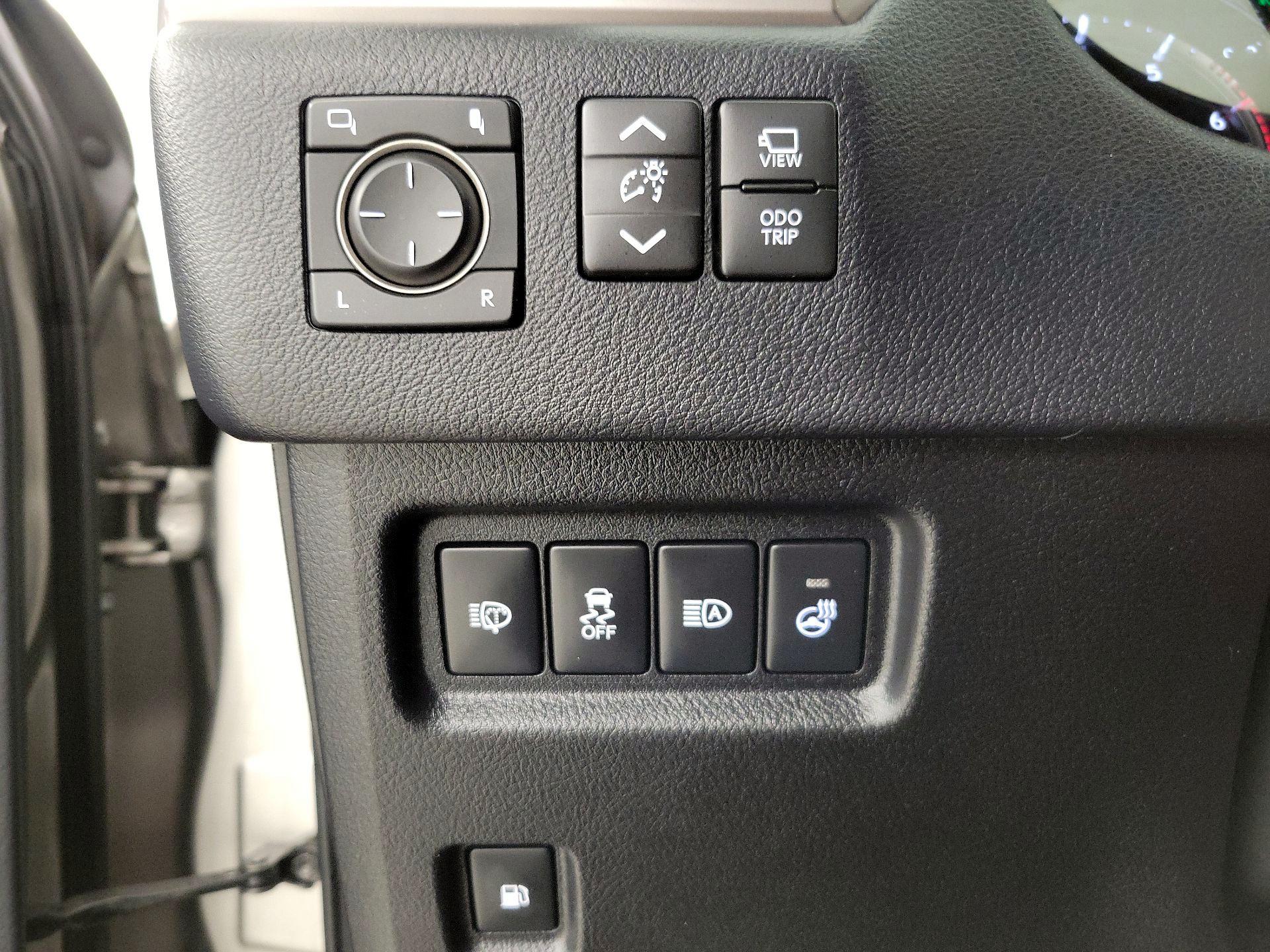 Thumbnail: 2023 Lexus GX - 13