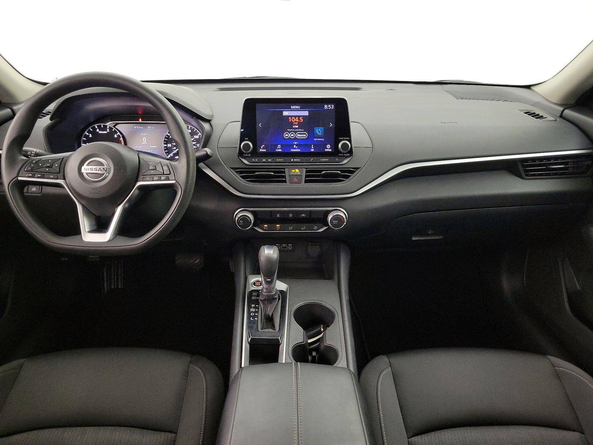 Thumbnail: 2020 Nissan Altima - 9