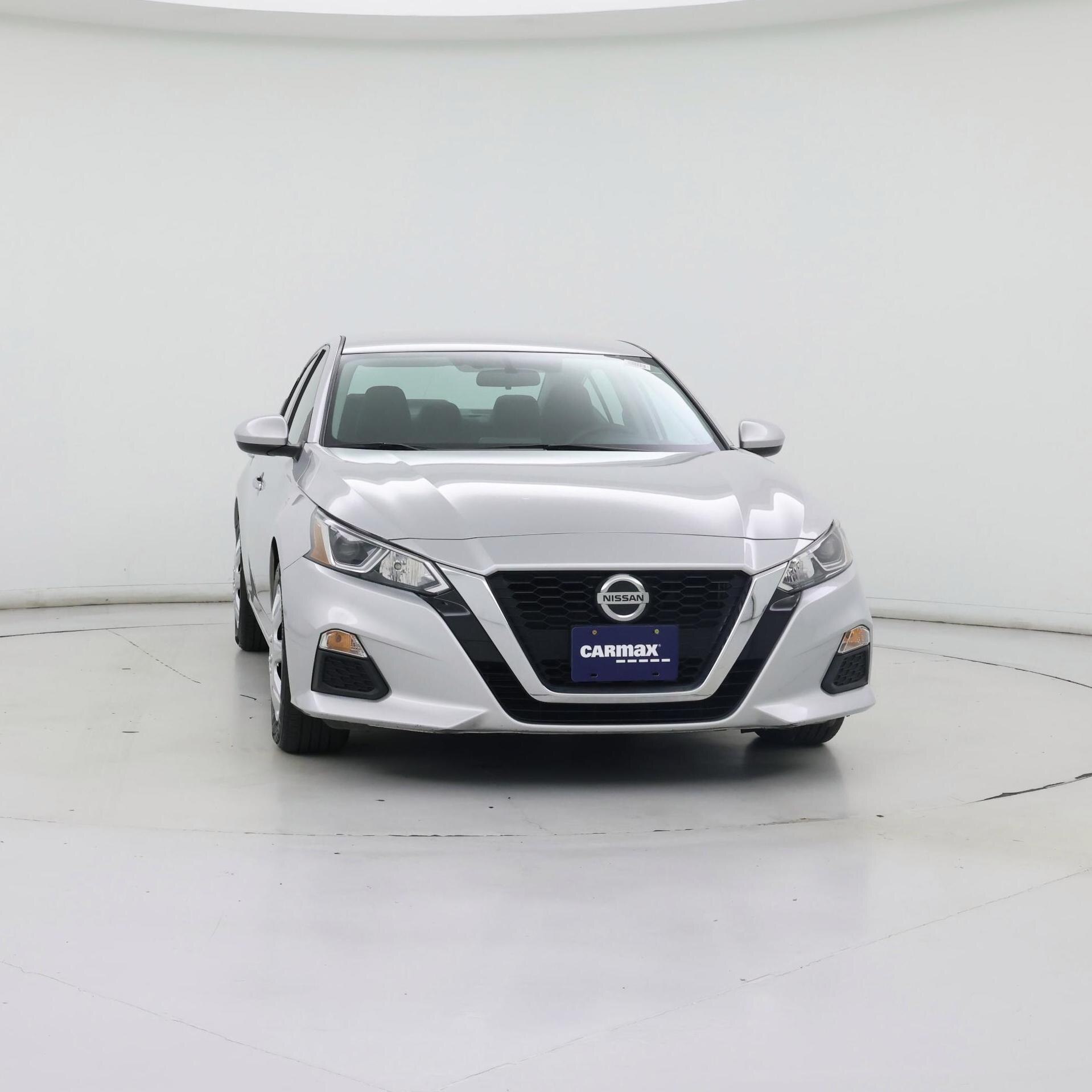 Thumbnail: 2020 Nissan Altima - 5