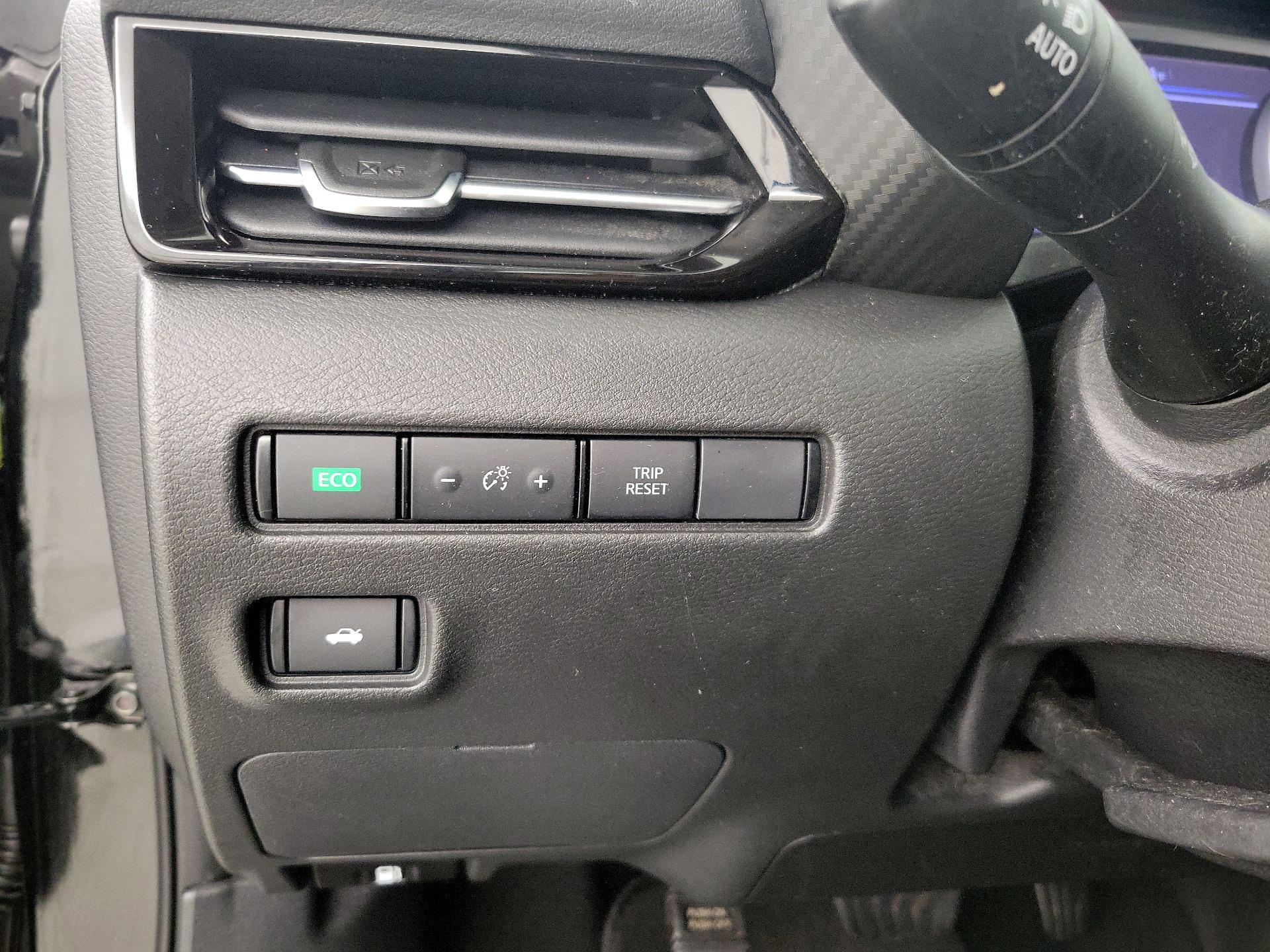 Thumbnail: 2020 Nissan Sentra - 13