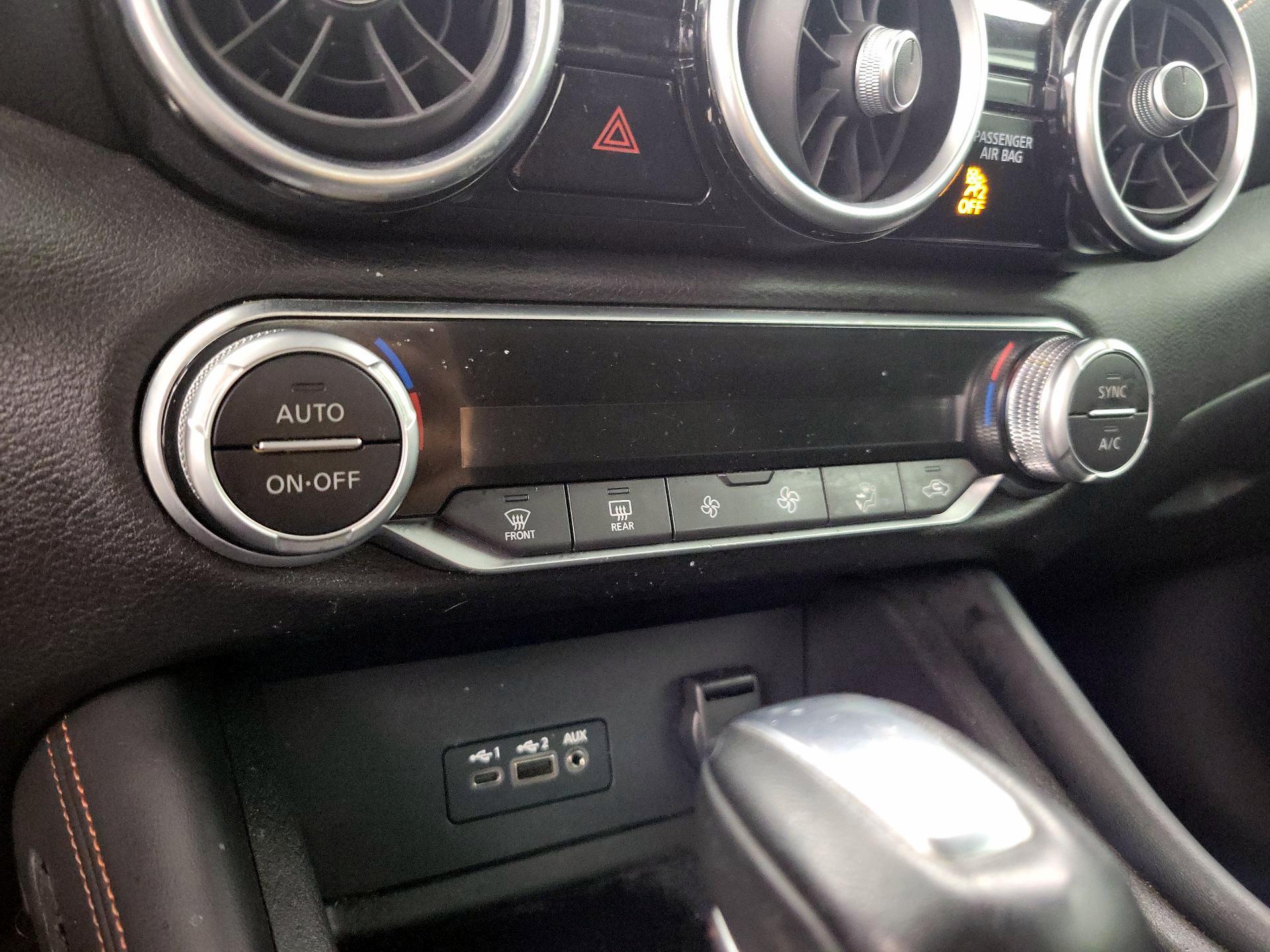 Thumbnail: 2020 Nissan Sentra - 16