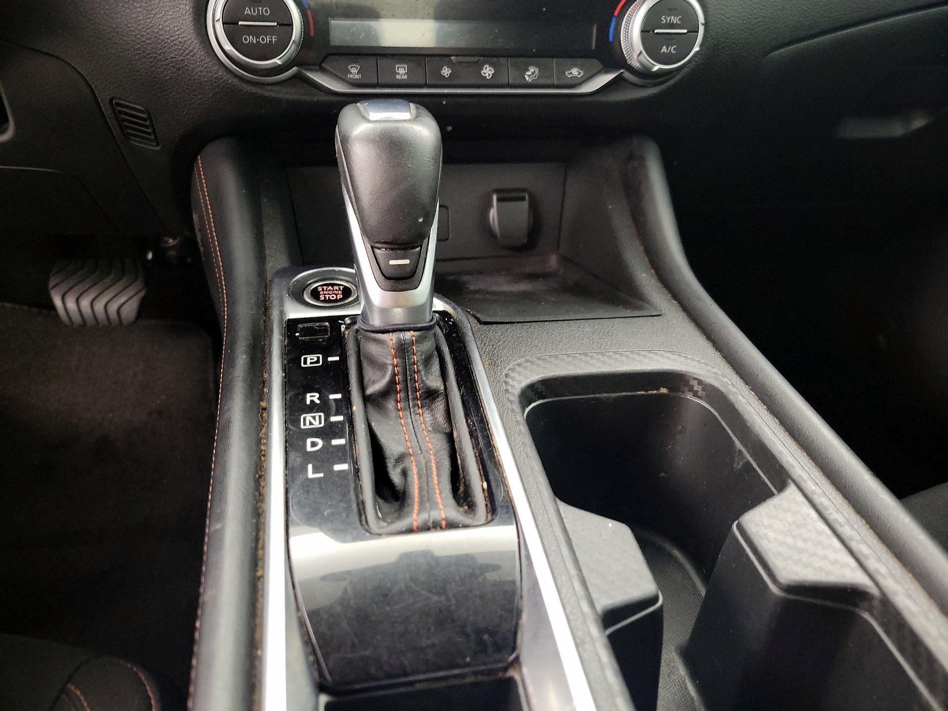 Thumbnail: 2020 Nissan Sentra - 17