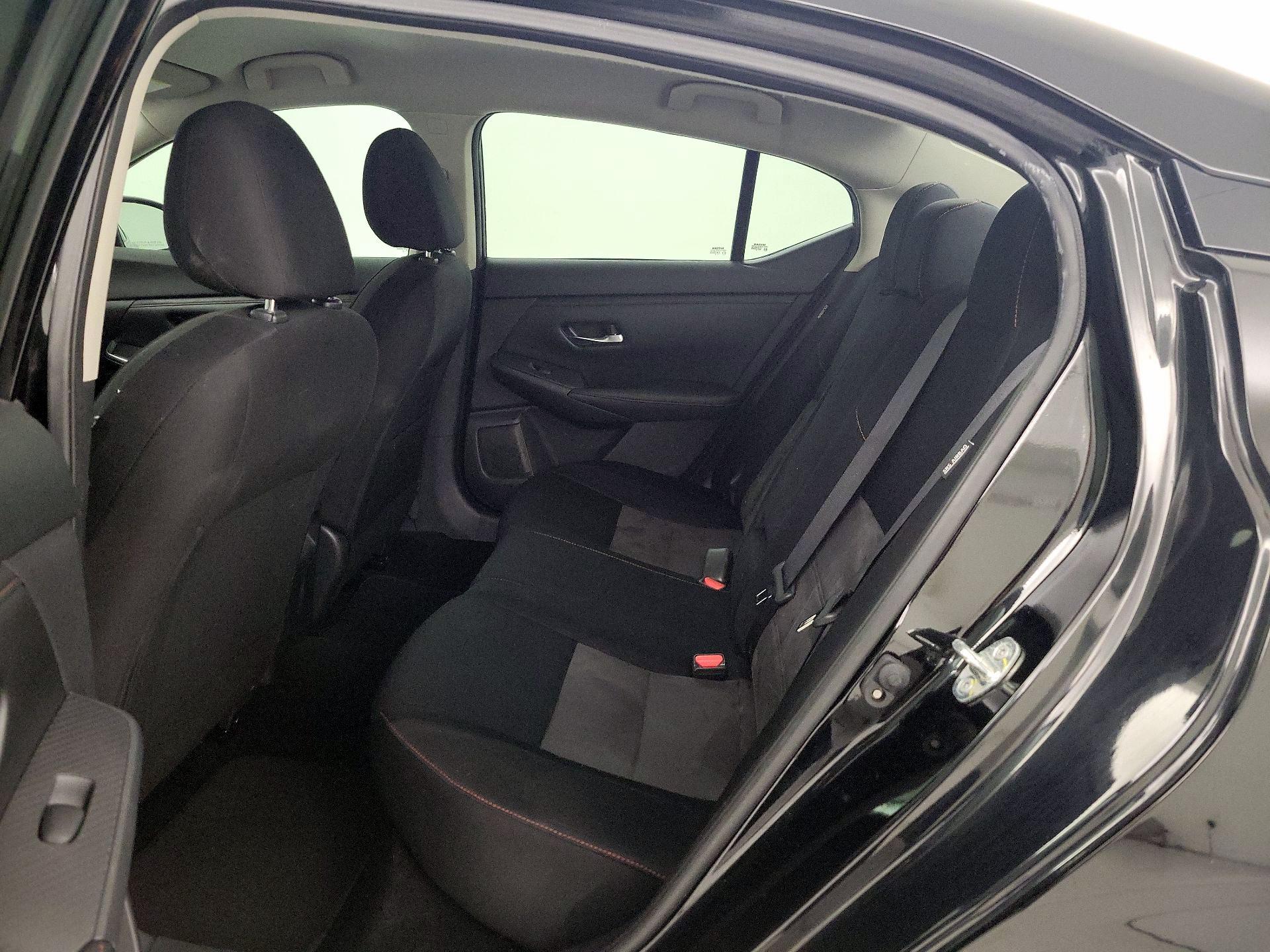 Thumbnail: 2020 Nissan Sentra - 18