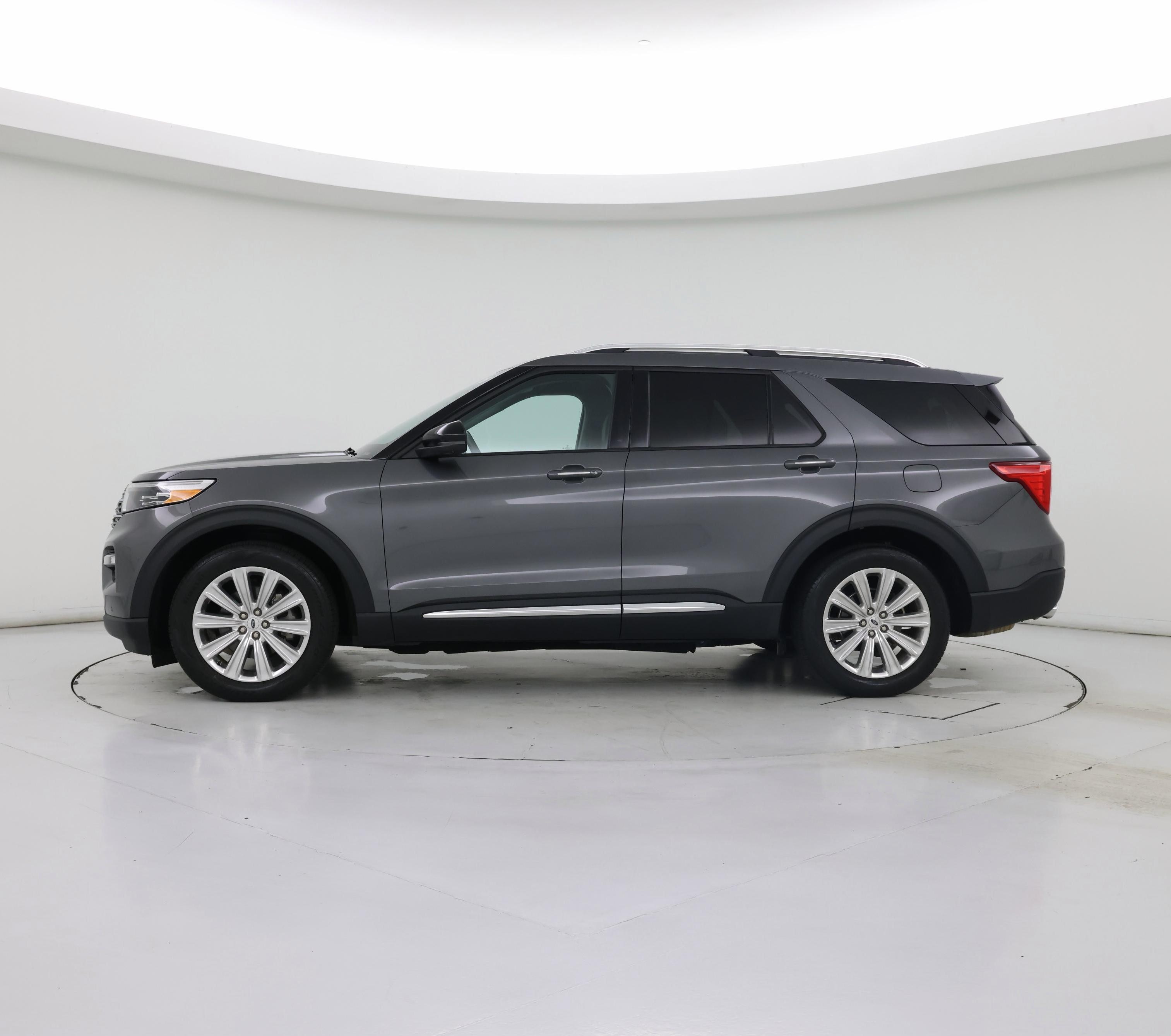 Thumbnail: 2023 Ford Explorer - 3
