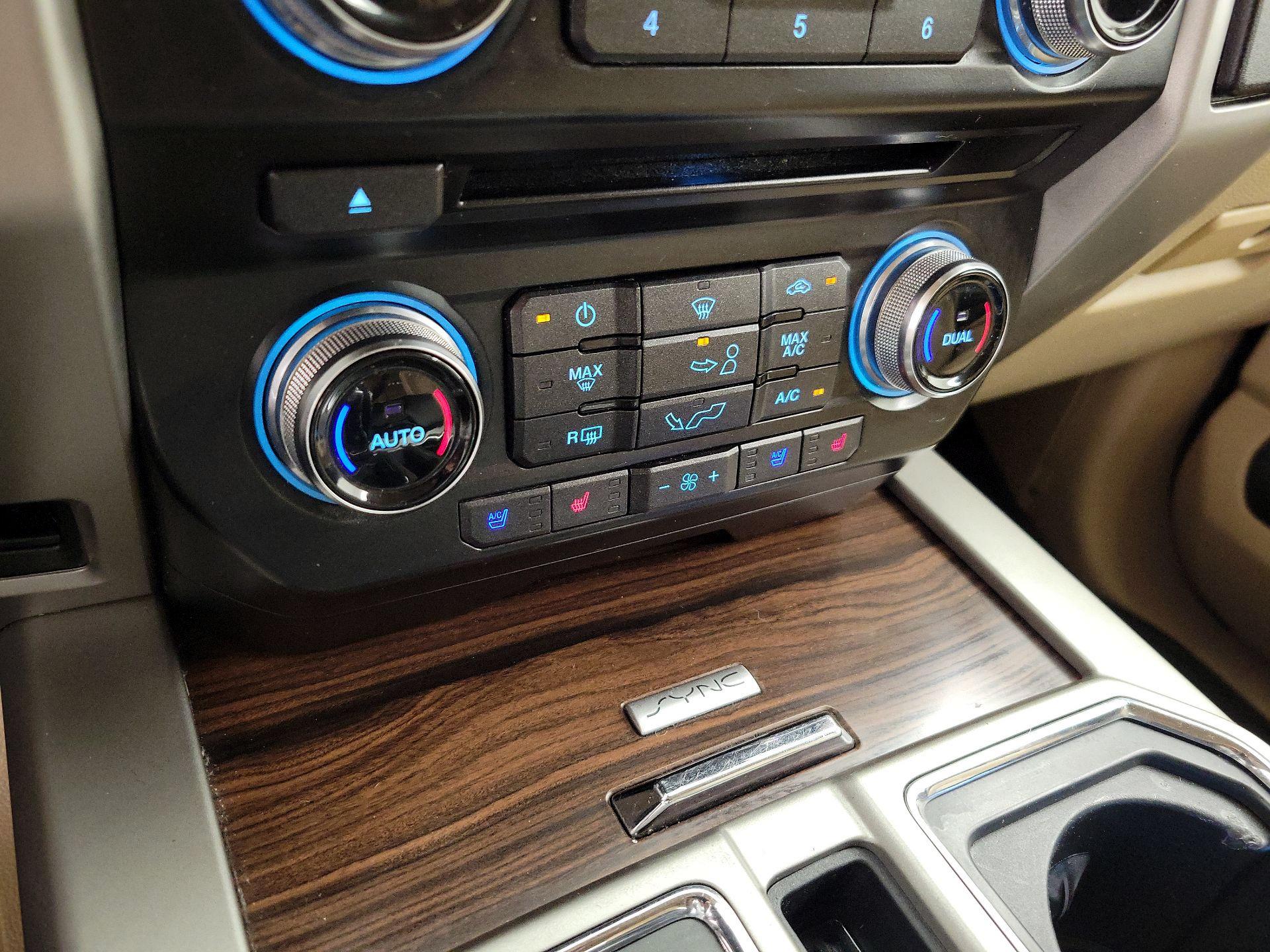 Thumbnail: 2015 Ford F-150 - 16