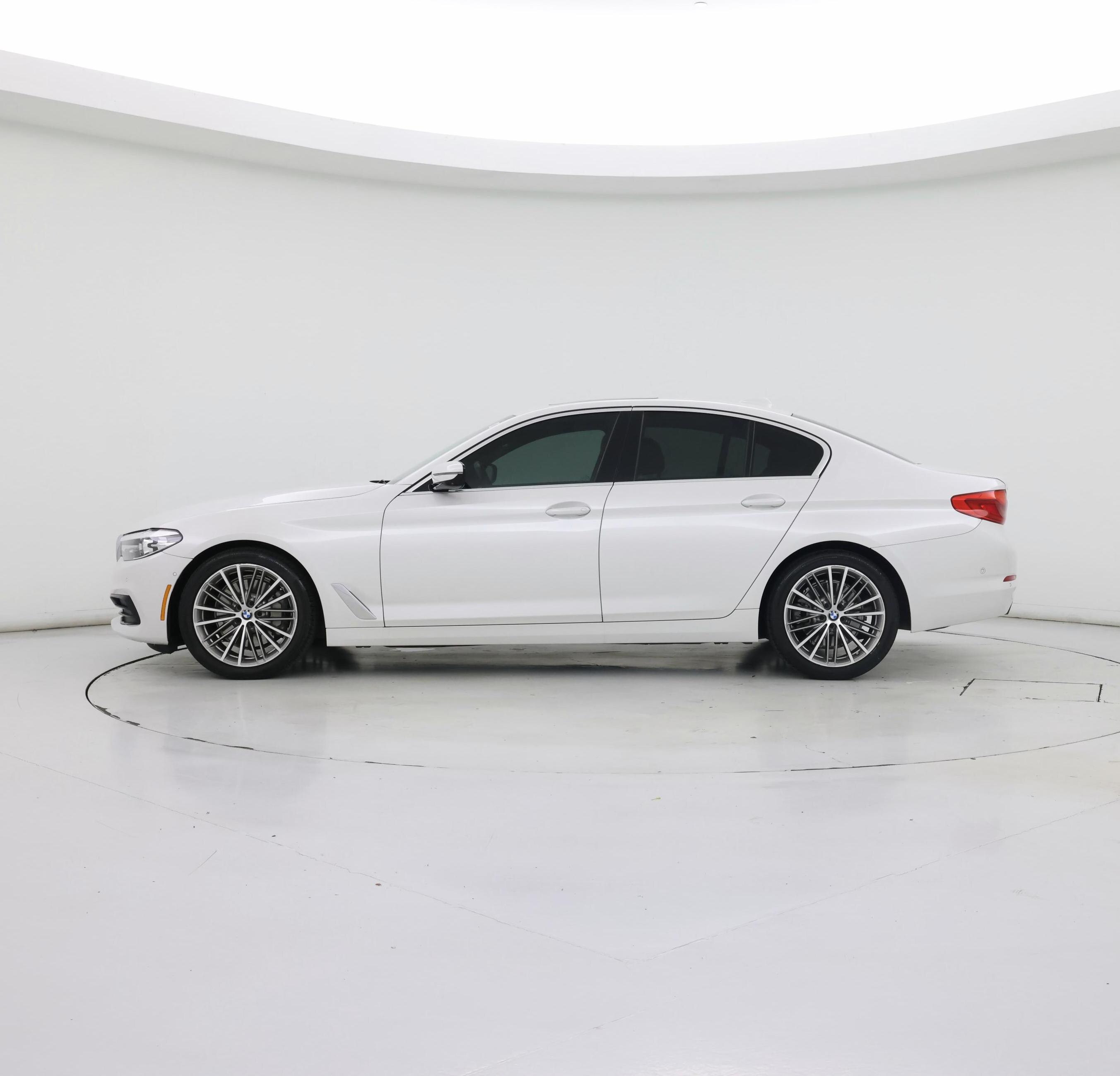 Thumbnail: 2019 BMW 5 Series - 3
