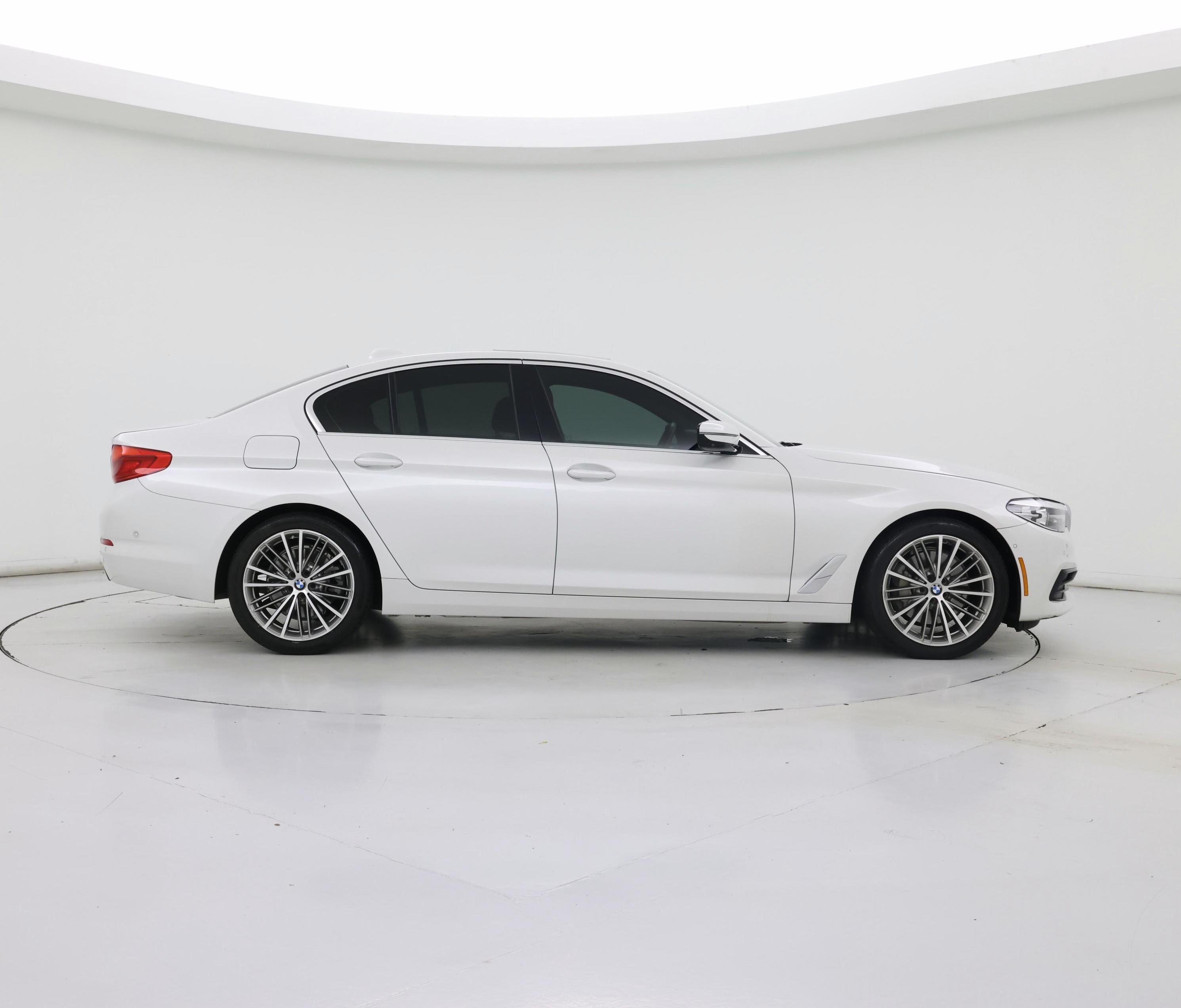 Thumbnail: 2019 BMW 5 Series - 7