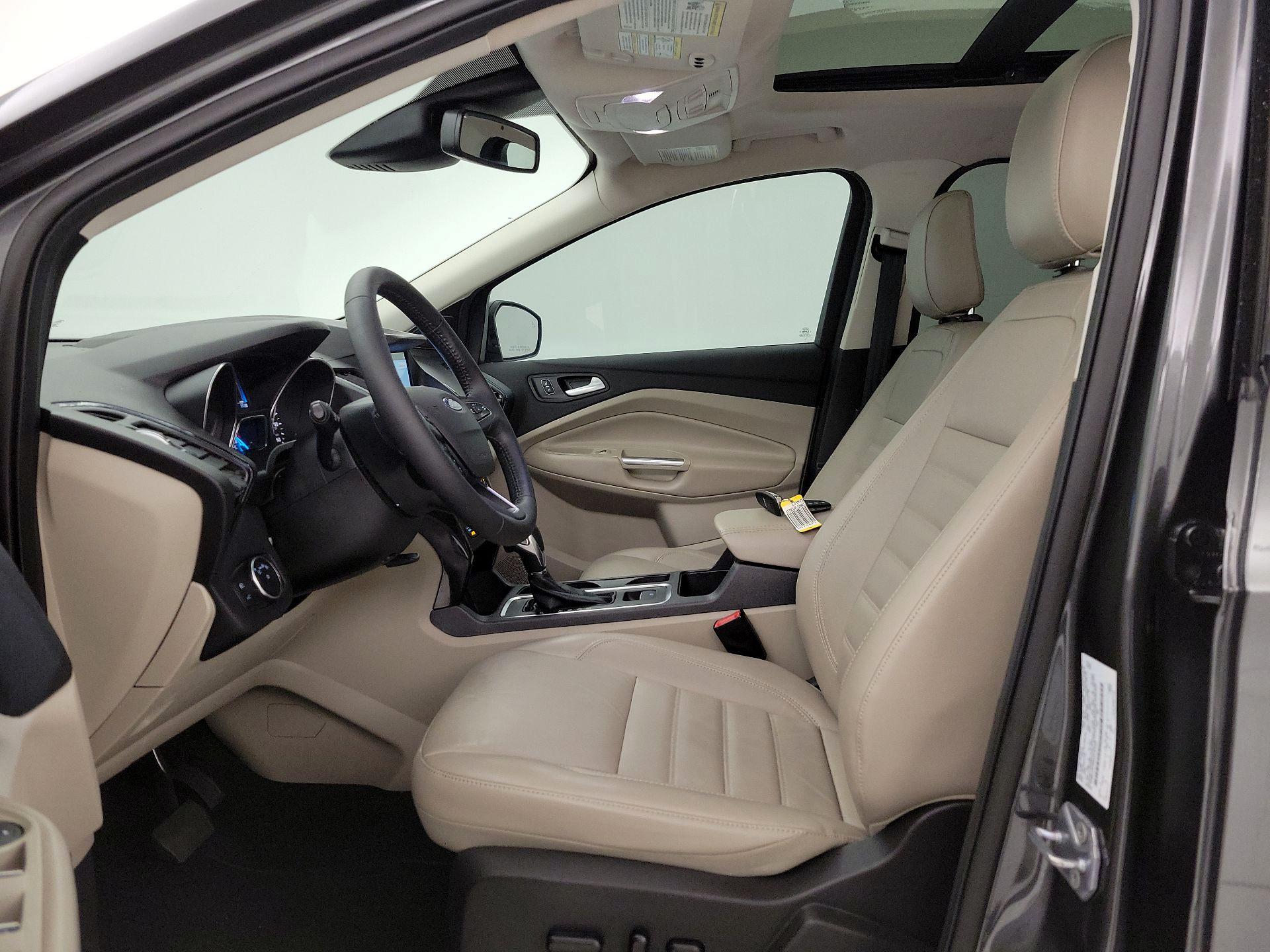 Thumbnail: 2019 Ford Escape - 11