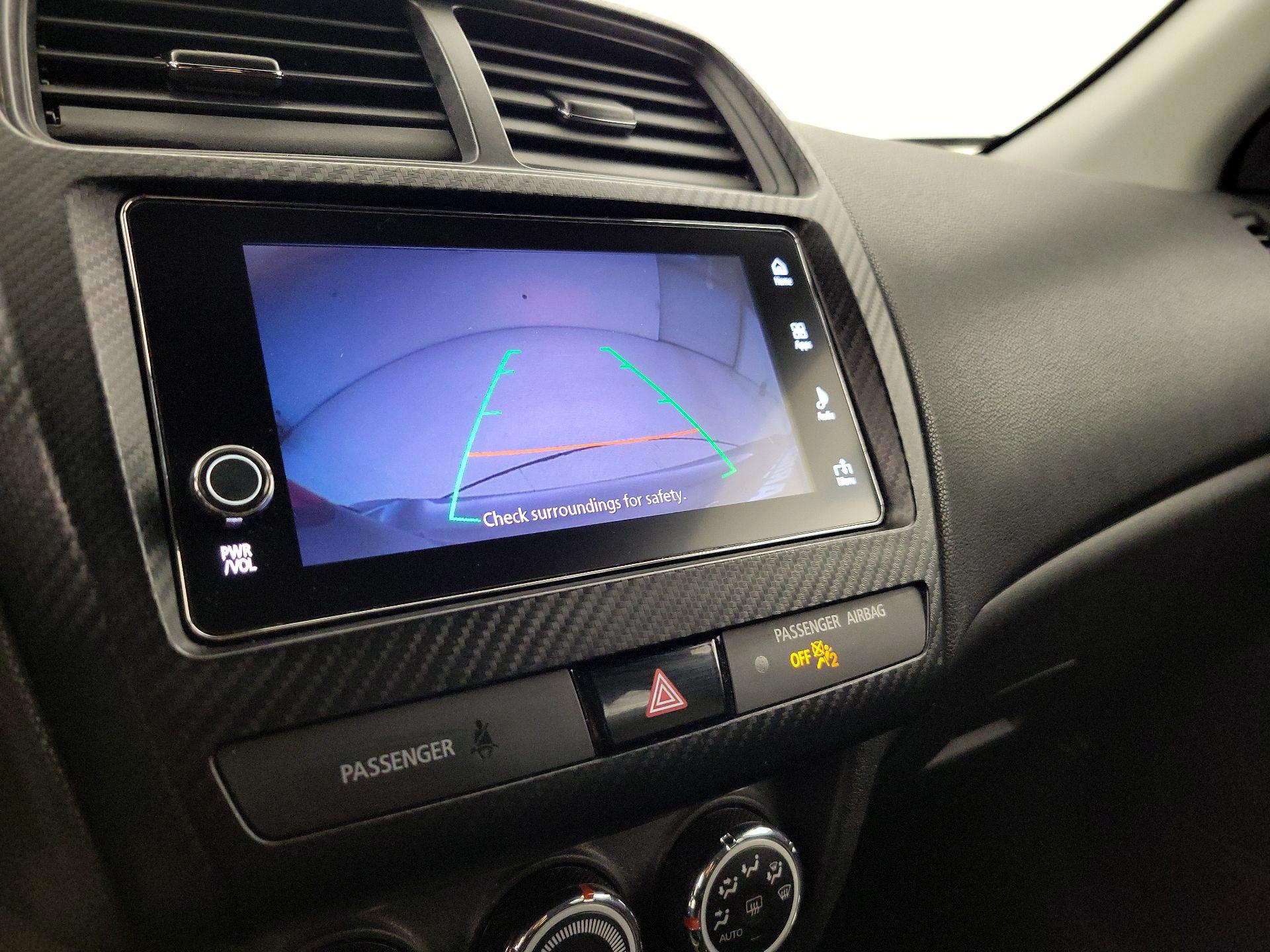 Thumbnail: 2019 Mitsubishi Outlander Sport - 14