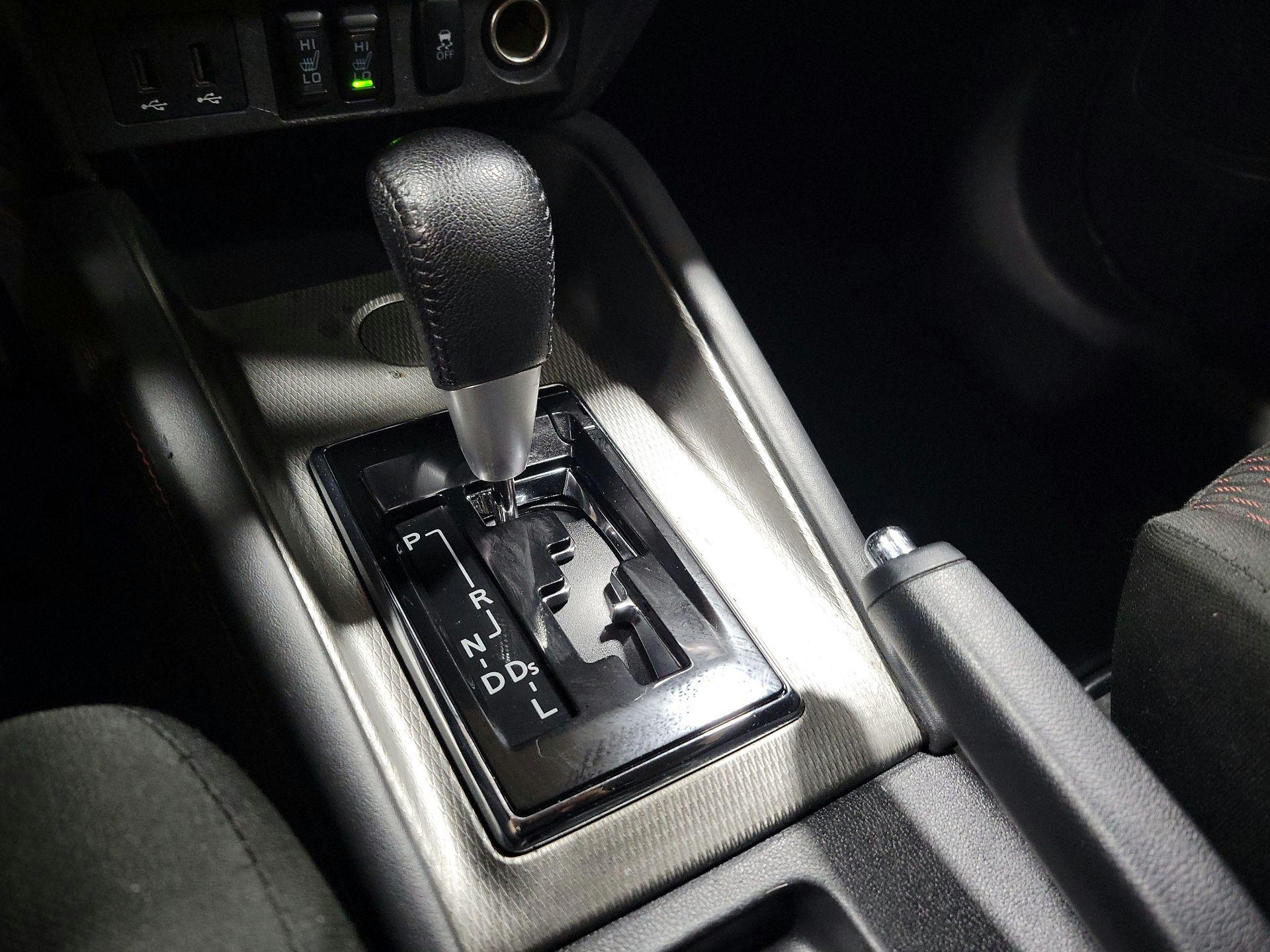 Thumbnail: 2019 Mitsubishi Outlander Sport - 17