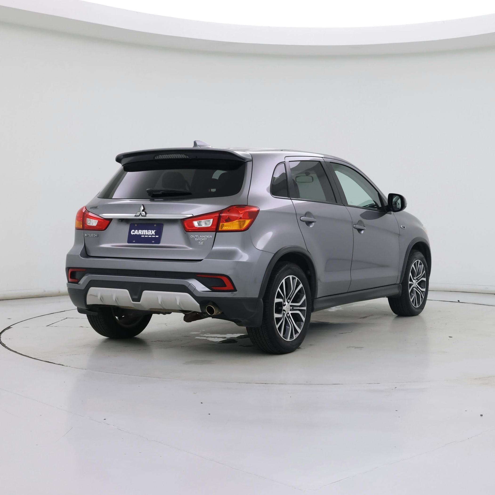 Thumbnail: 2019 Mitsubishi Outlander Sport - 8