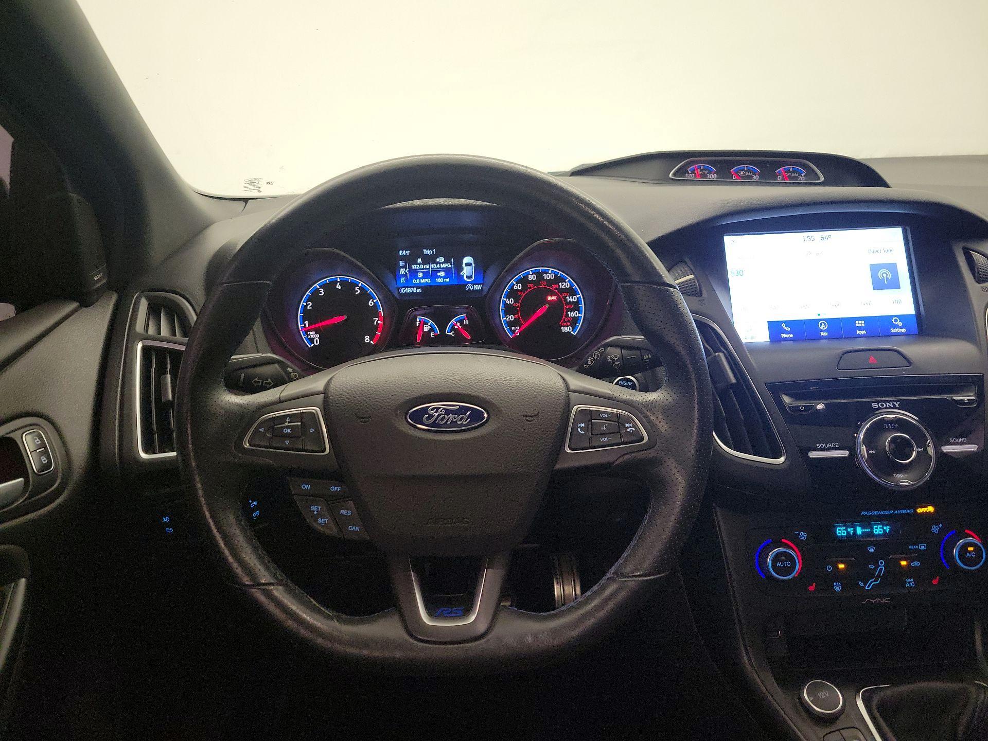 Thumbnail: 2017 Ford Focus - 10