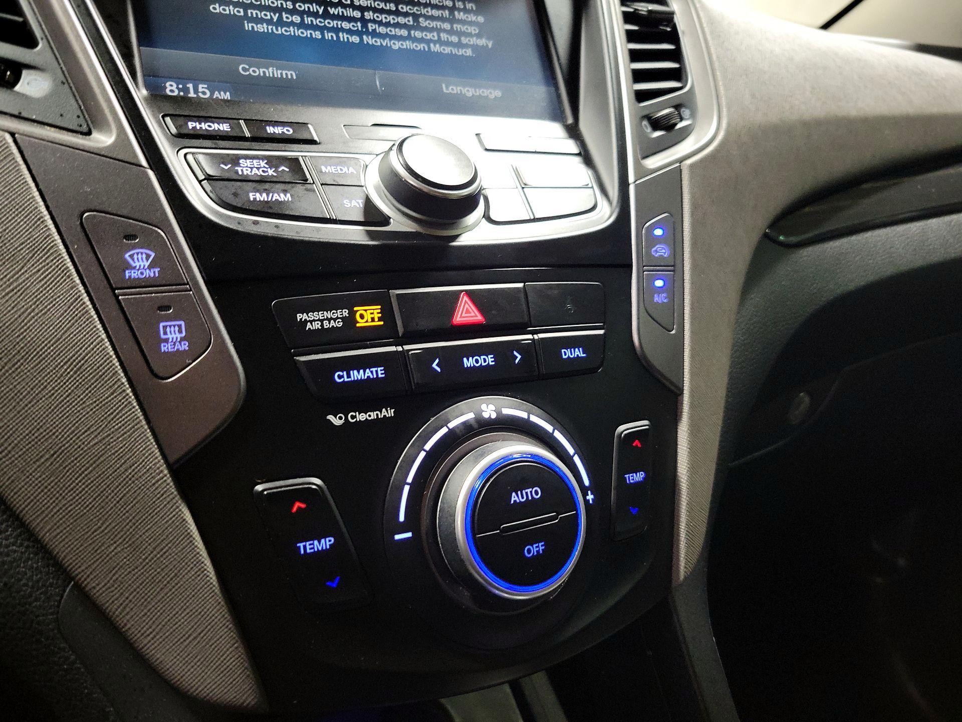 Thumbnail: 2016 Hyundai Santa Fe - 16