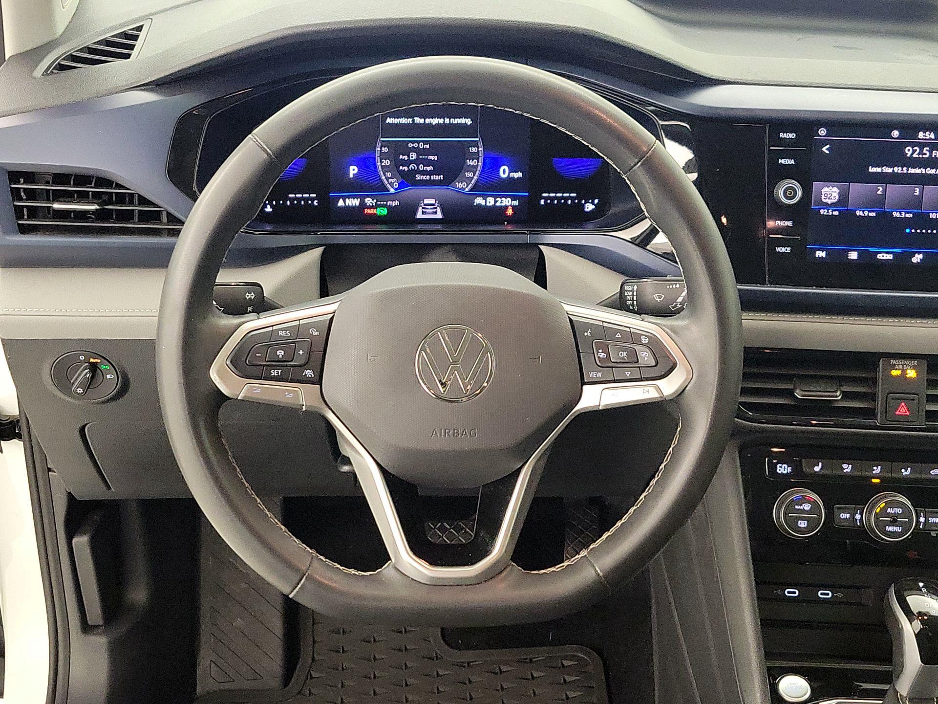 Thumbnail: 2024 Volkswagen Taos - 10