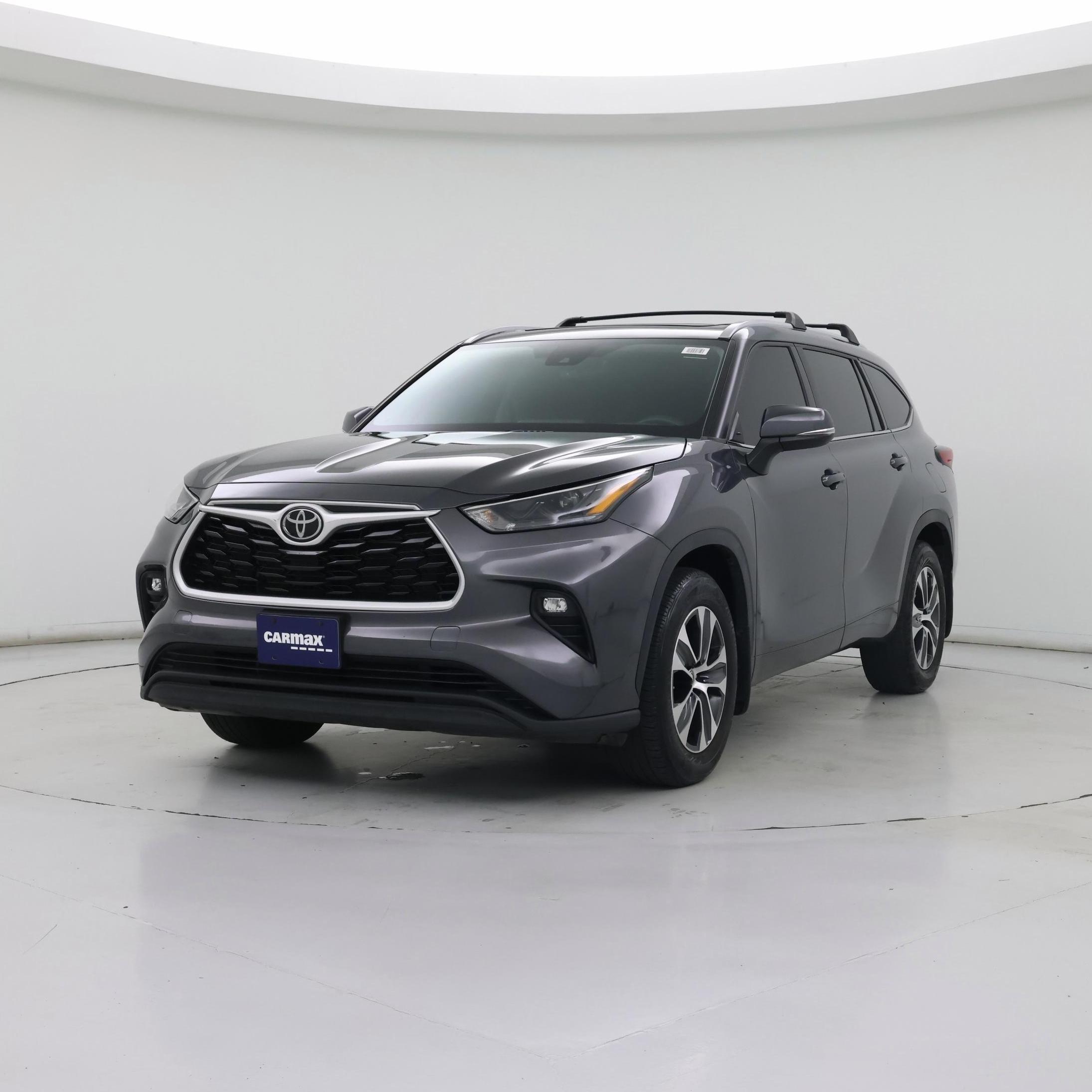 Thumbnail: 2022 Toyota Highlander - 4