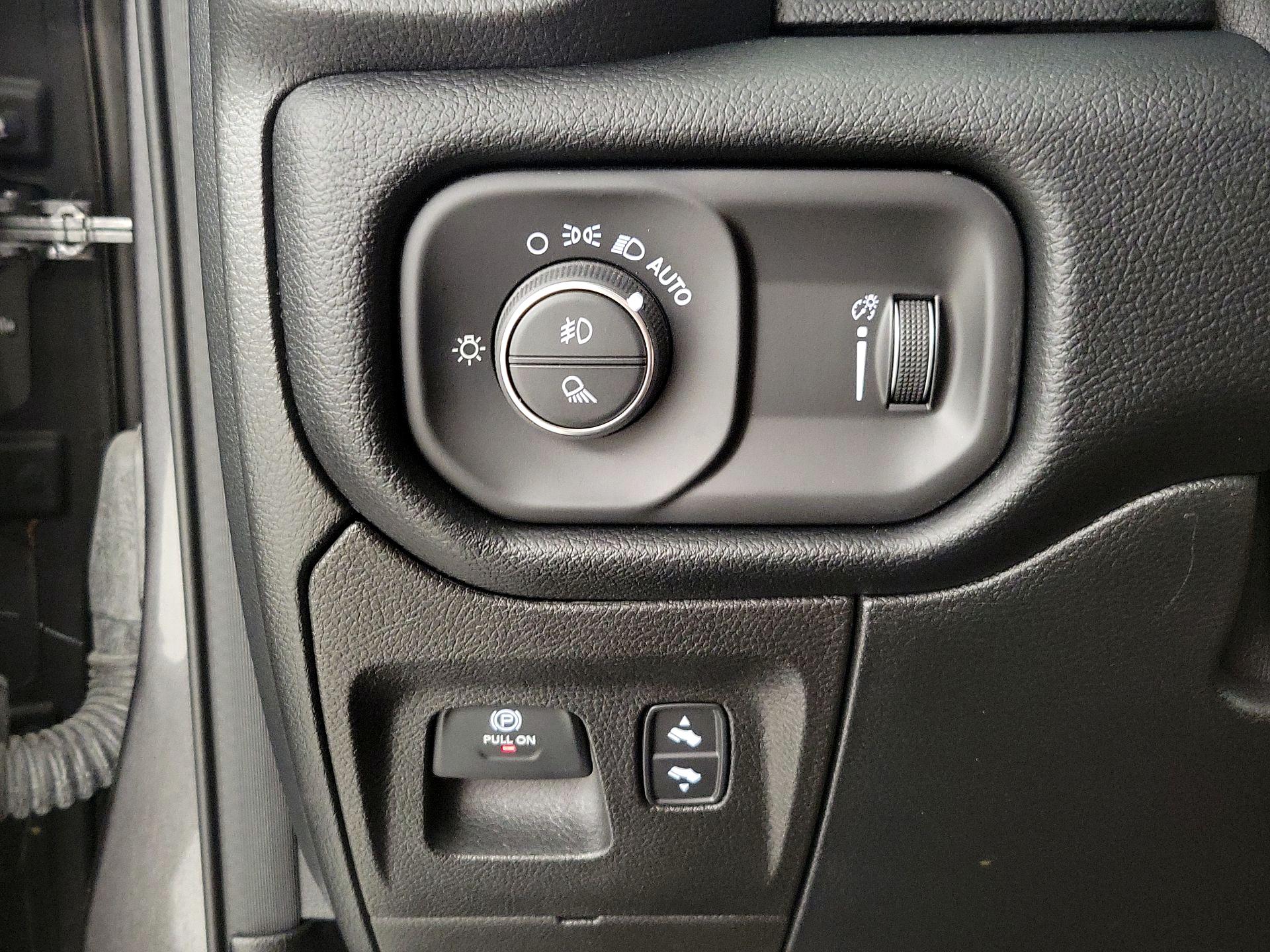 Thumbnail: 2021 RAM 1500 - 13
