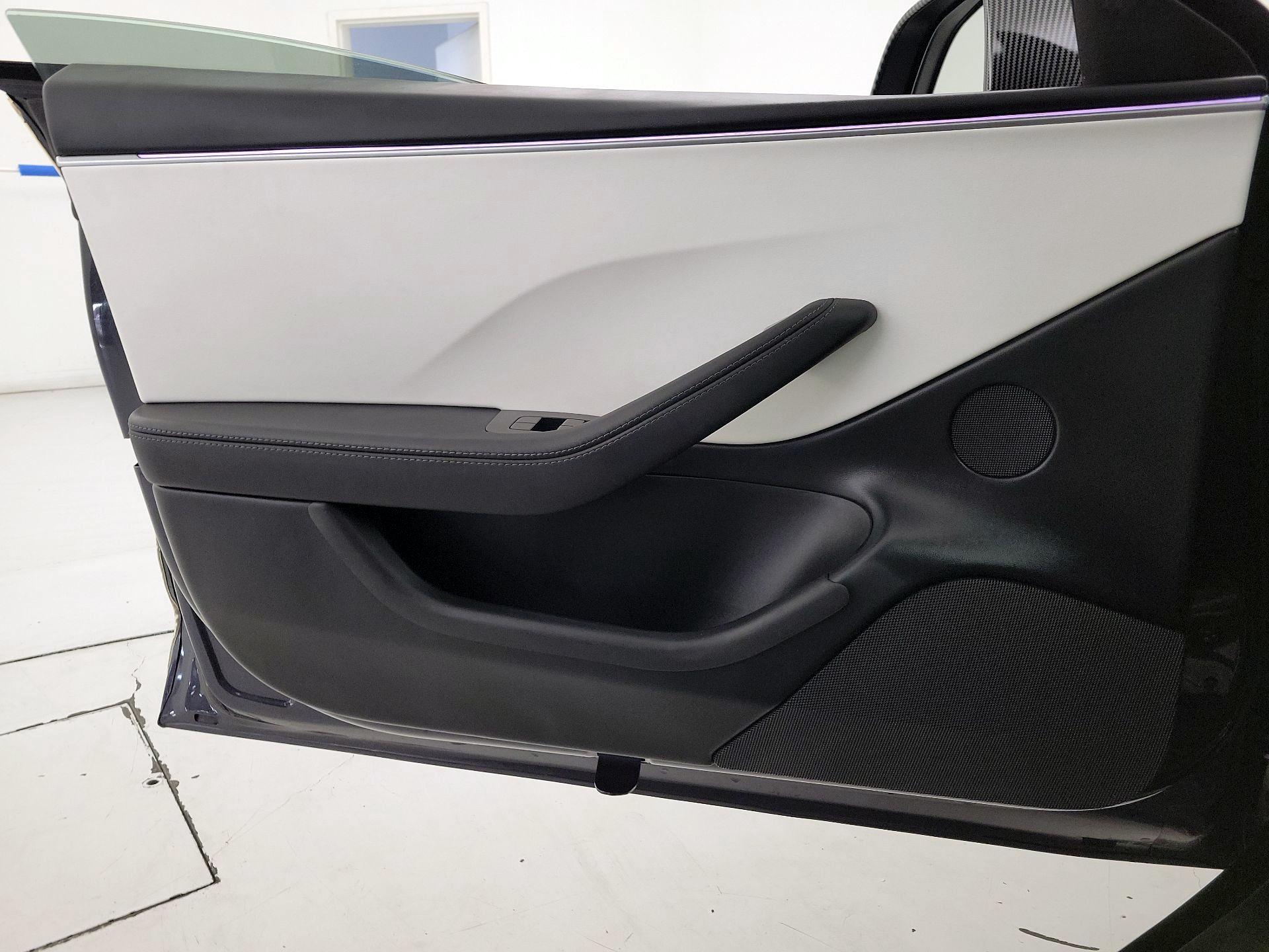 Thumbnail: 2024 Tesla Model 3 - 12